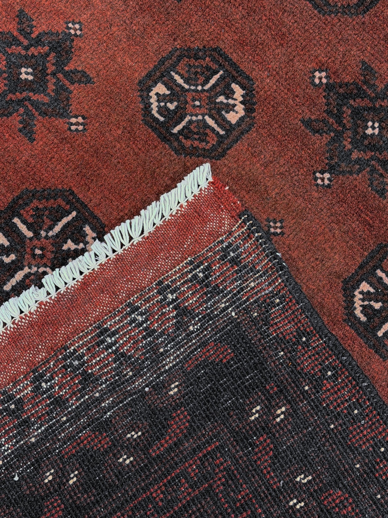 Turkoman Rug  - 281 cm x 215 cm