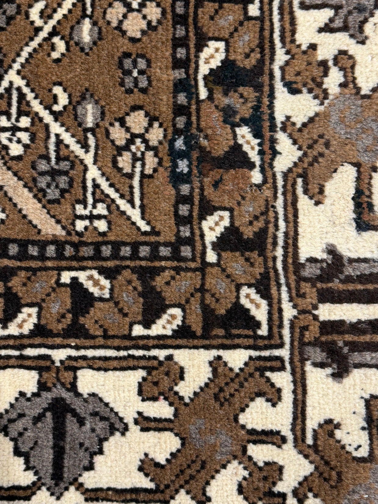 Gabbeh Rug (Vintage) - 290 cm x 210 cm