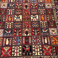 Bakhtiari Rug - 295 cm x 210 cm