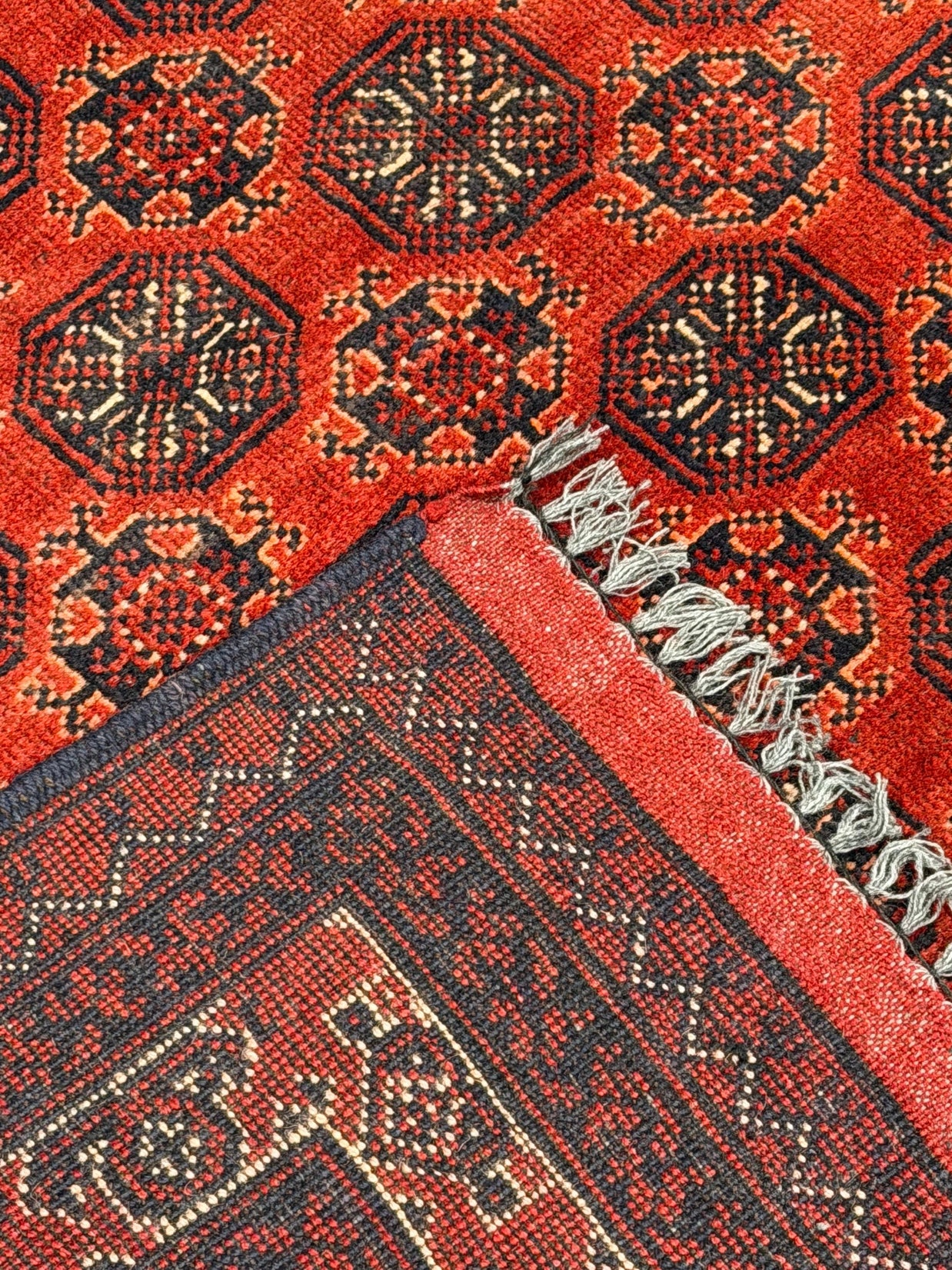 Roshnai Rug  - 285 cm x 194 cm