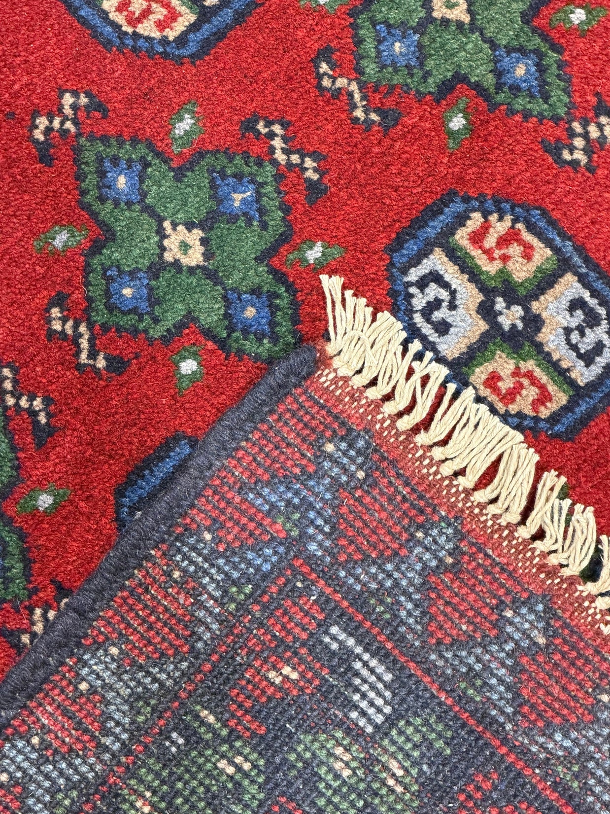 Turkoman Rug - 296 cm x 205 cm