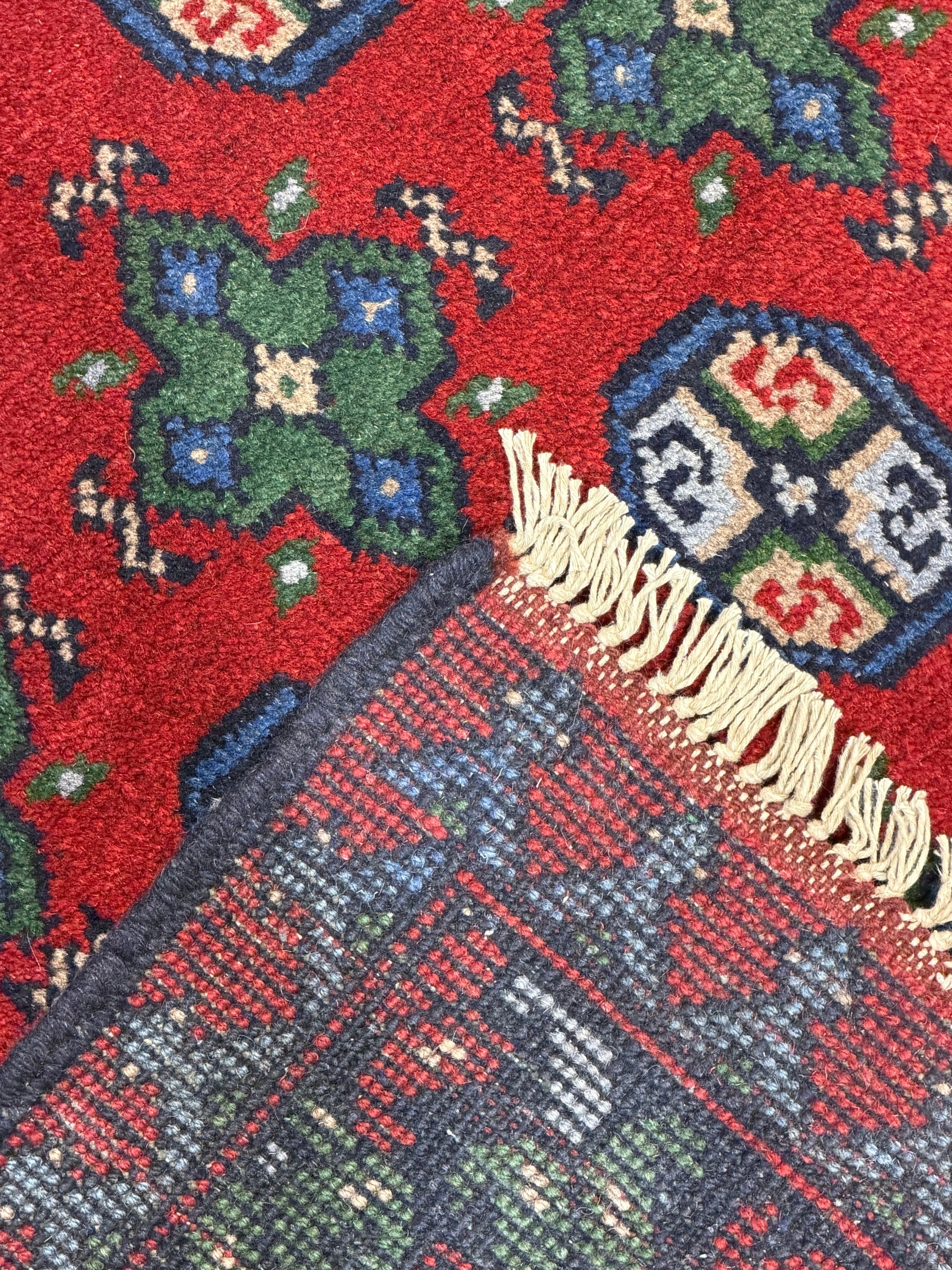 Turkoman Rug - 296 cm x 205 cm