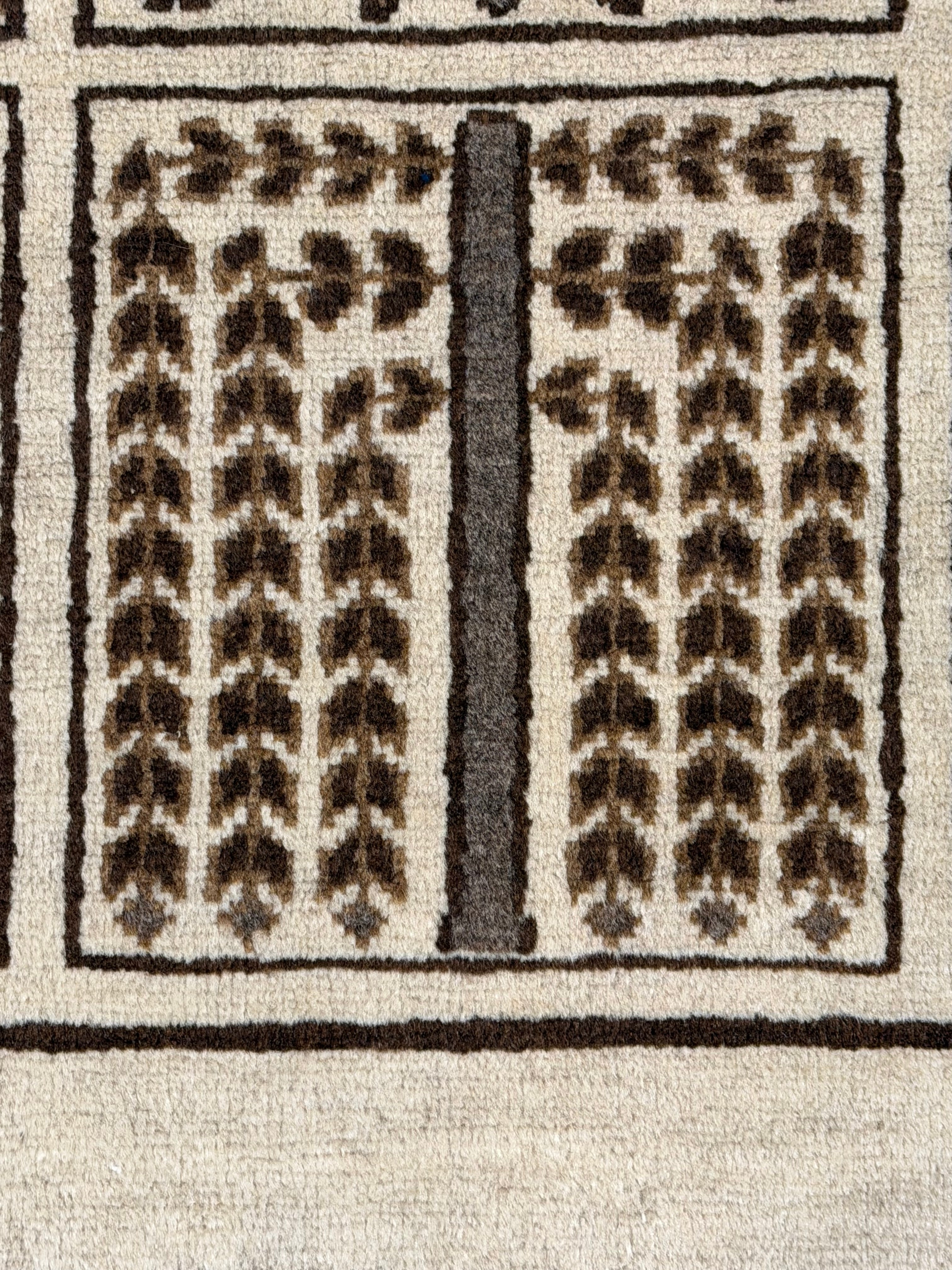 Bakhtiari Rug  - 290 cm x 175 cm