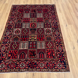 Bakhtiari Rug - 310 cm x 210 cm