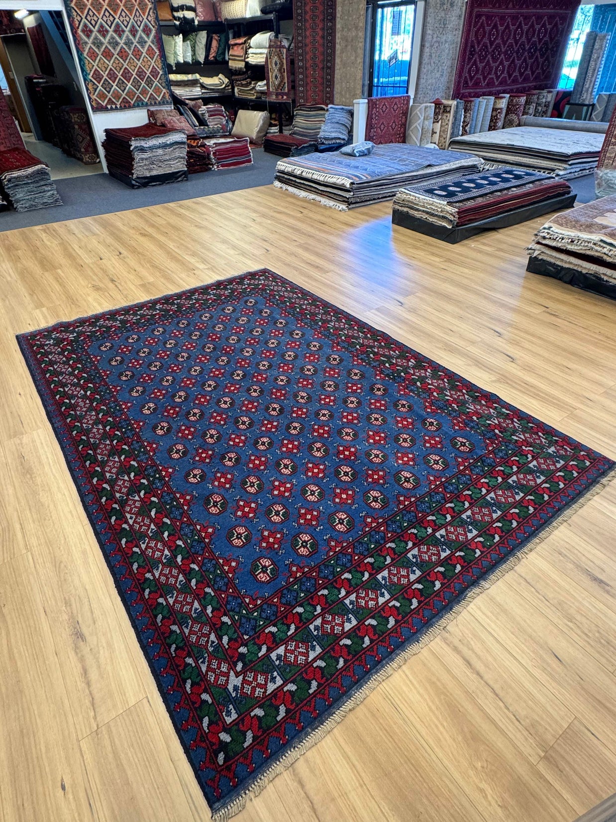 Turkoman Rug - 299 cm x 202 cm