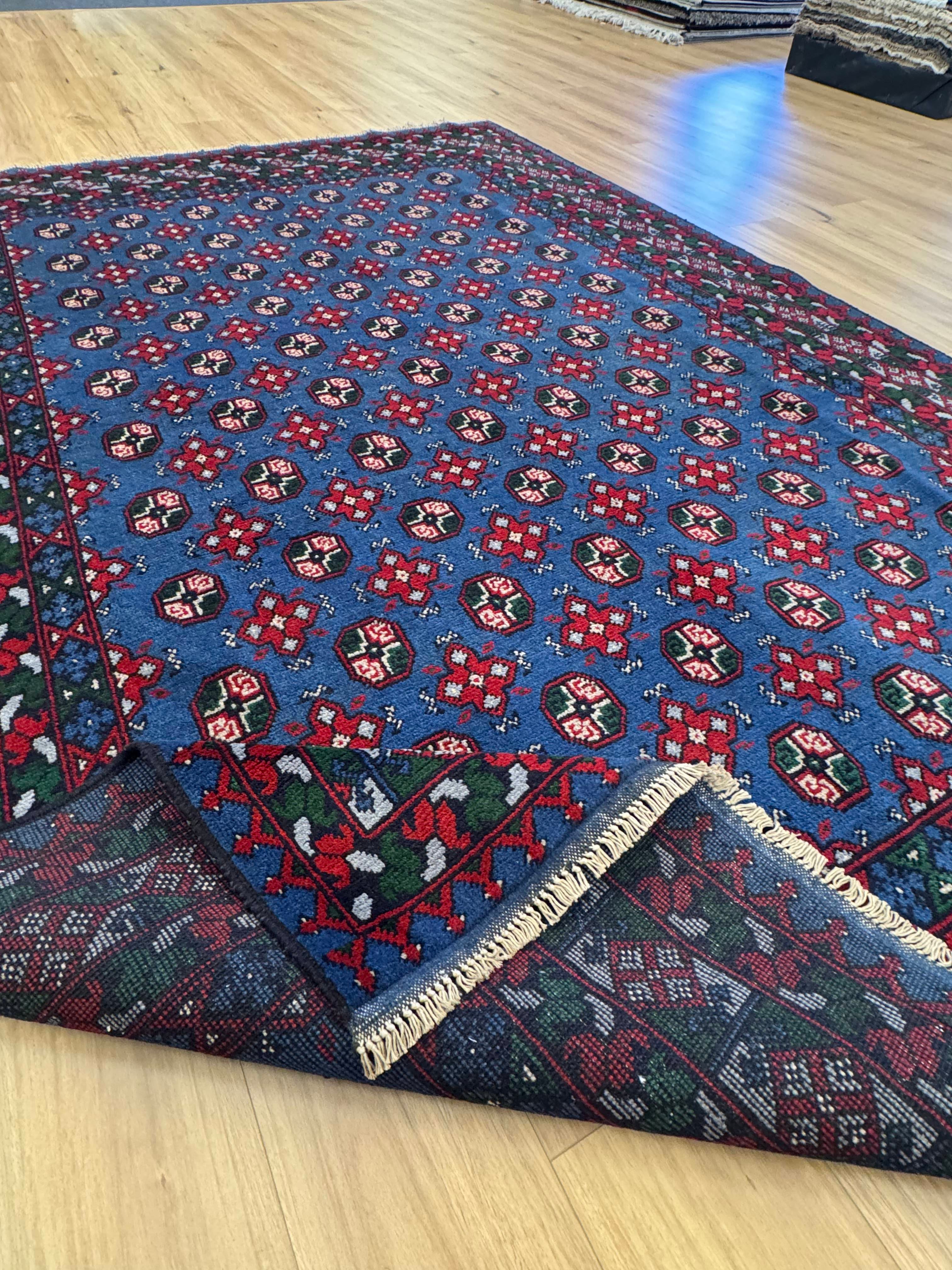 Turkoman Rug - 299 cm x 202 cm