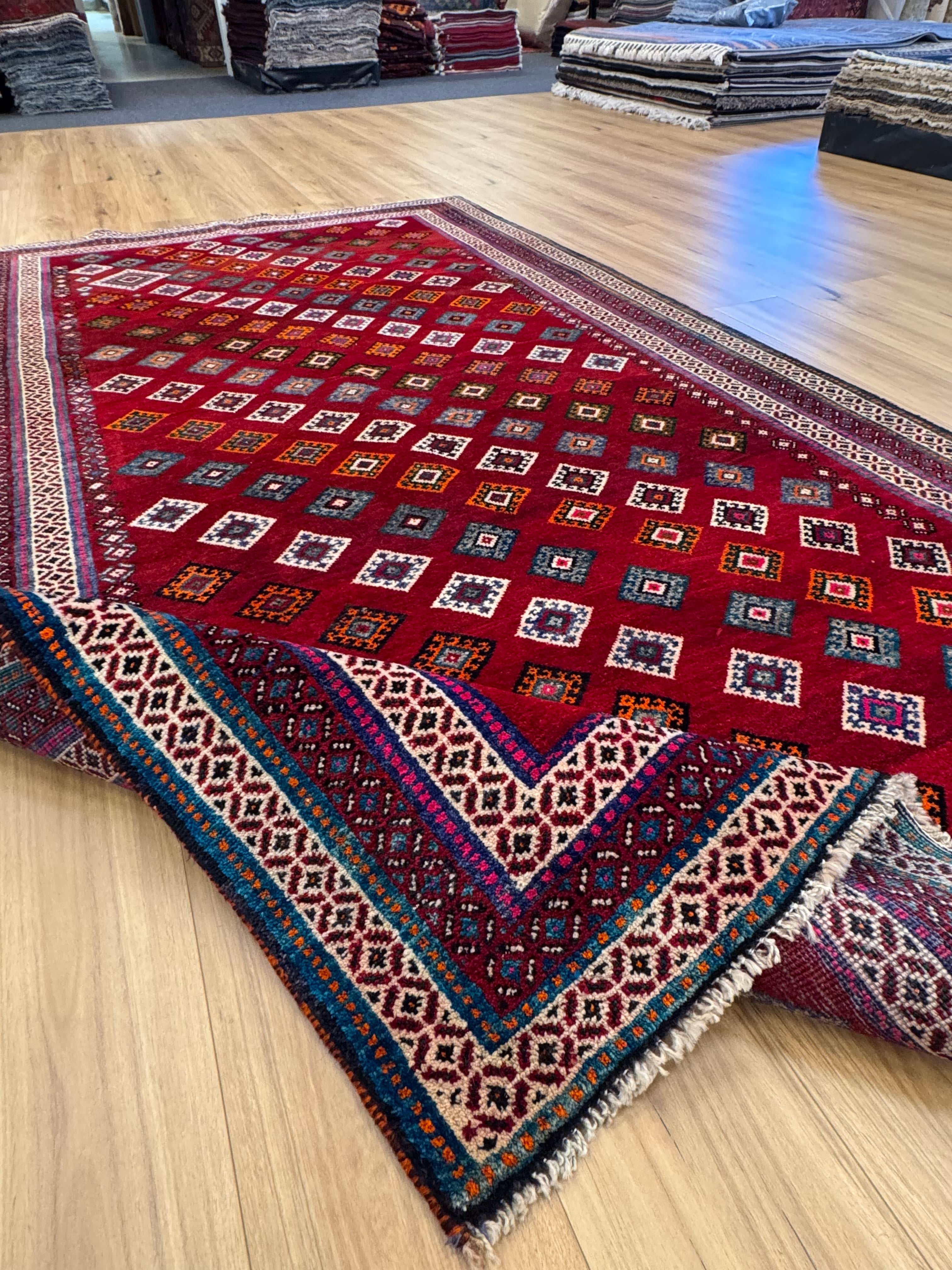 Gabbeh Rug - 295 cm x 163 cm