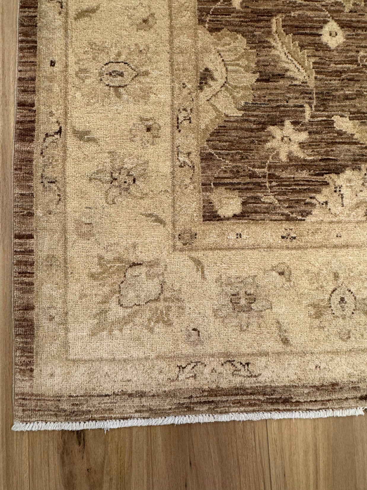 Chobi Rug - 275 cm x 185 cm