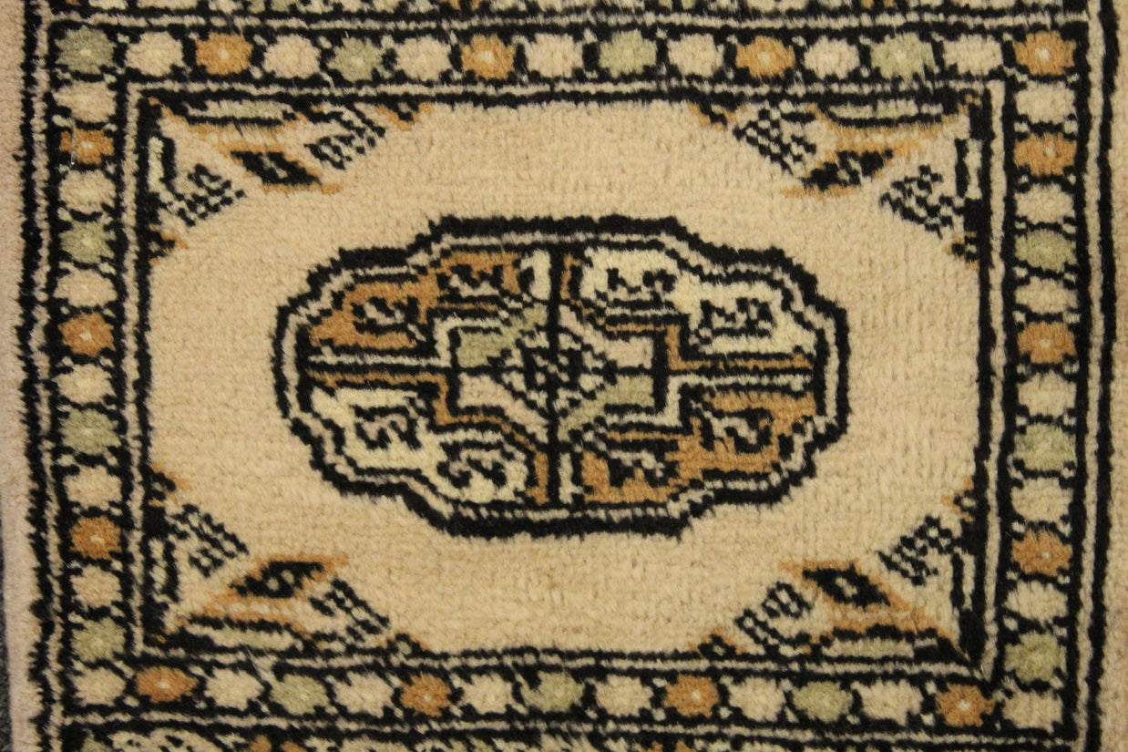Bokhara Table Mat - 30 cm x 30 cm