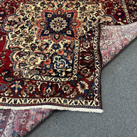 Bakhtiari Rug - 315 cm x 203 cm