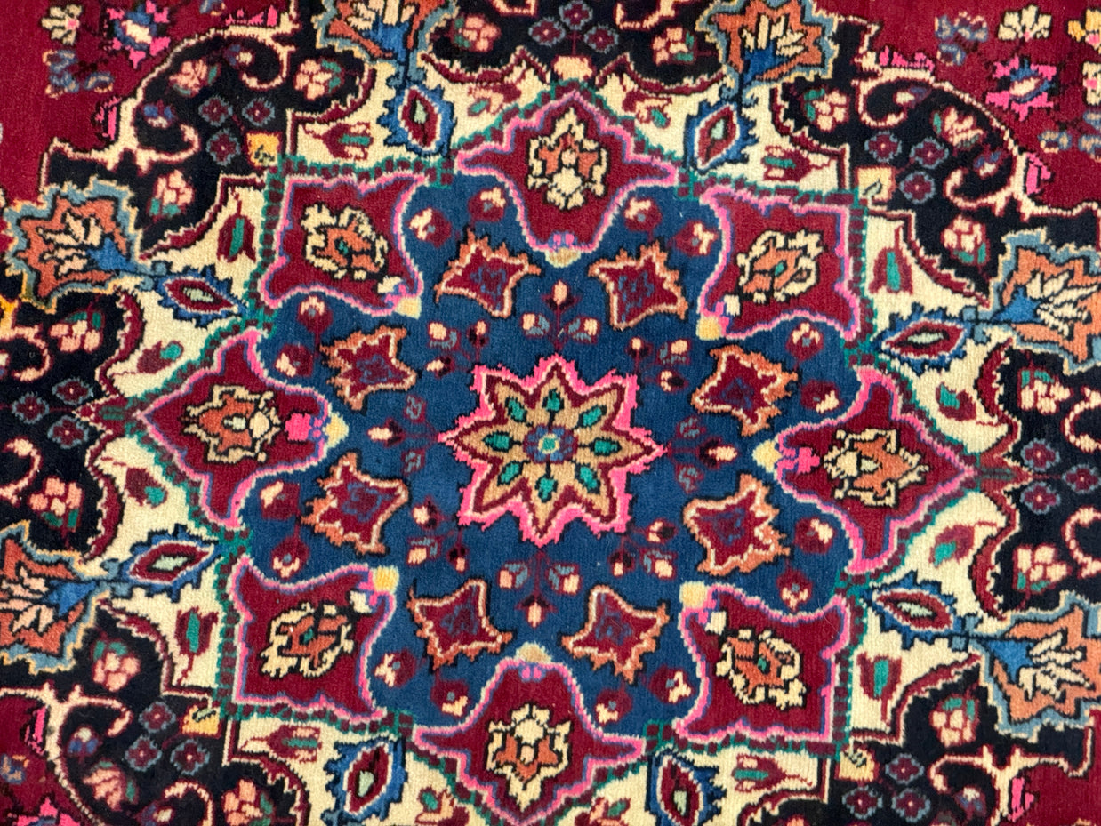 Kashmar Rug - 295 cm x 195 cm