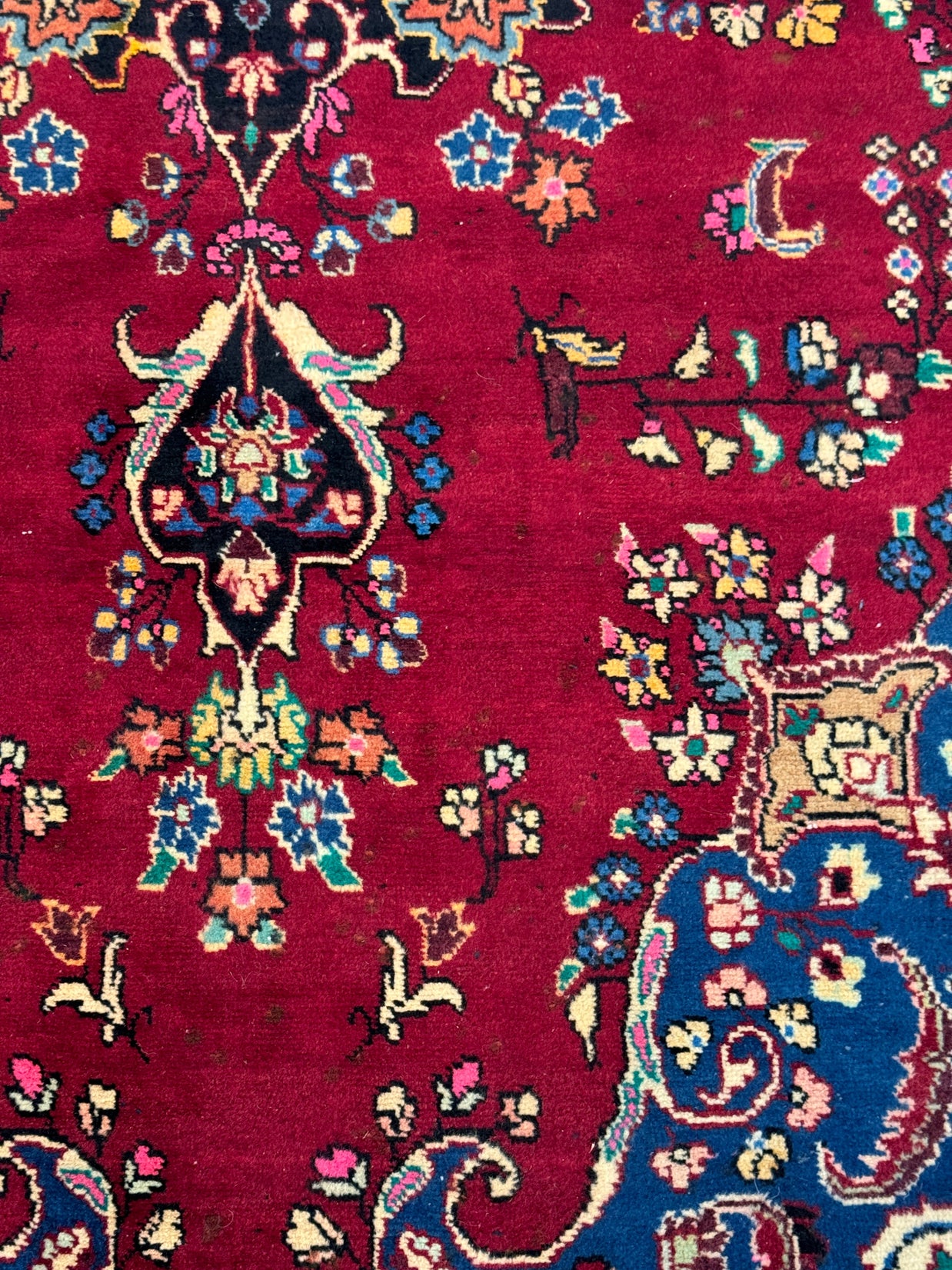 Kashmar Rug - 295 cm x 195 cm