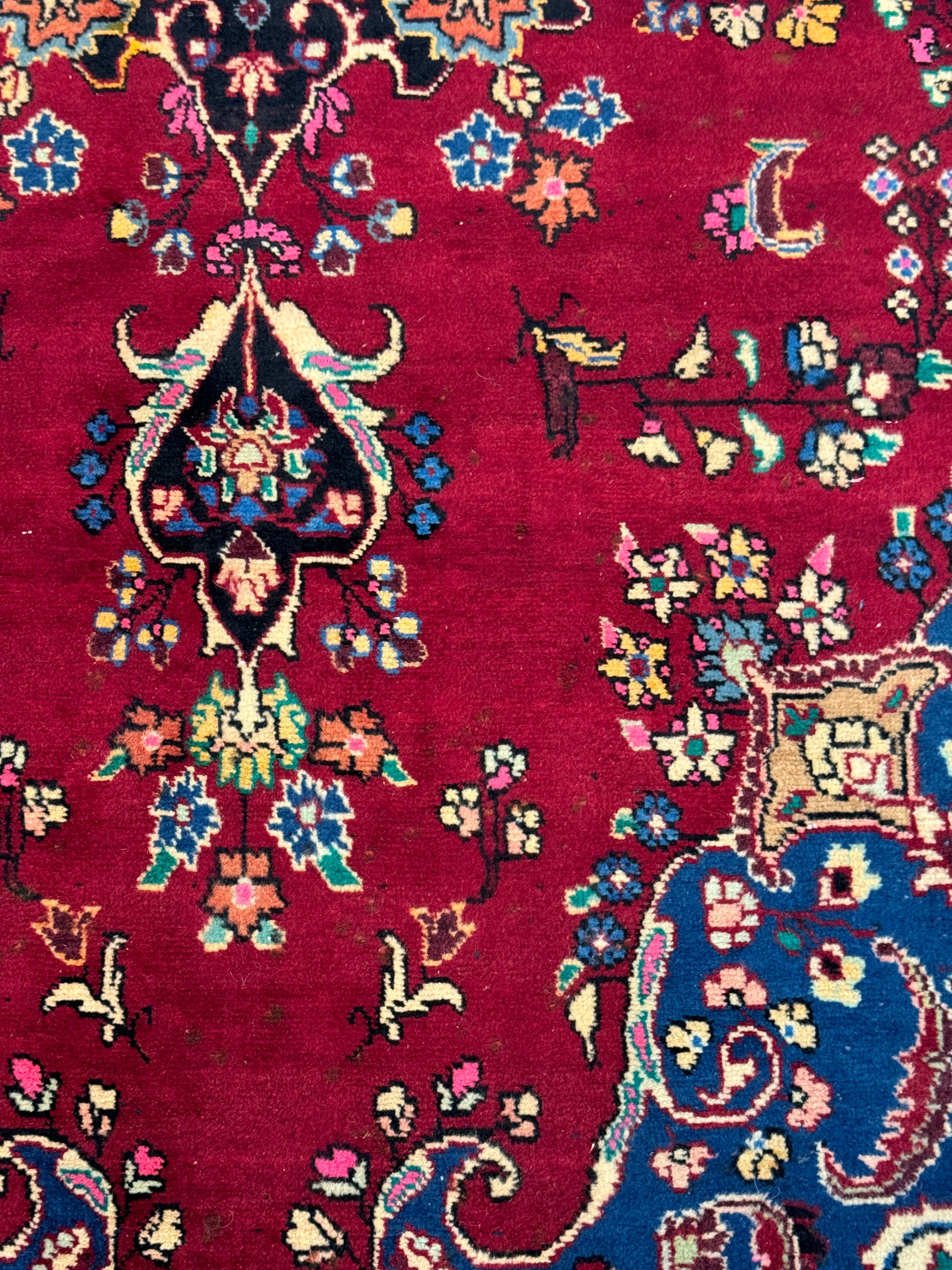 Kashmar Rug - 295 cm x 195 cm