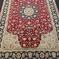 Kashan Rug - 284 cm x 184 cm