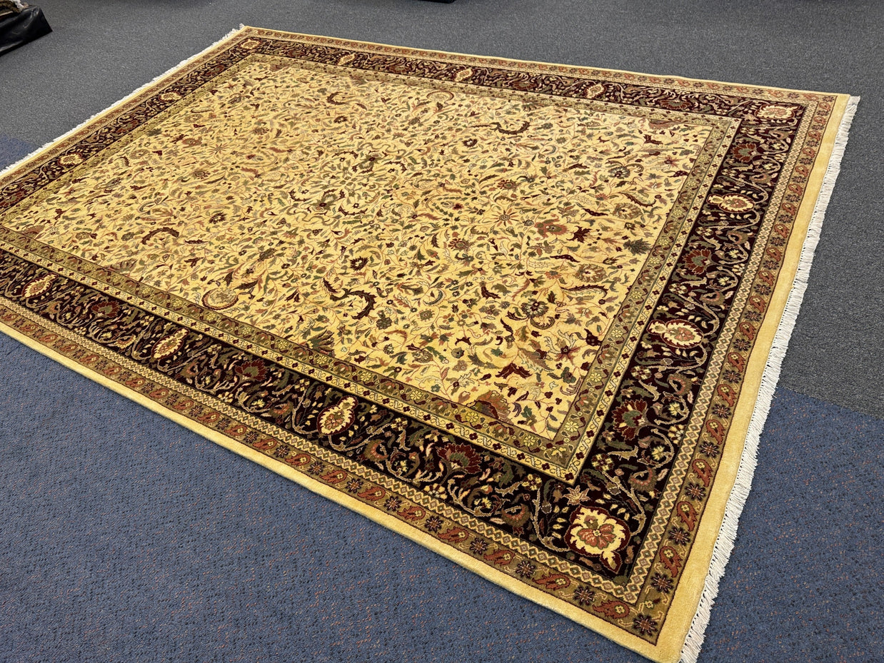 Ziegler Rug - 276 cm x 196 cm