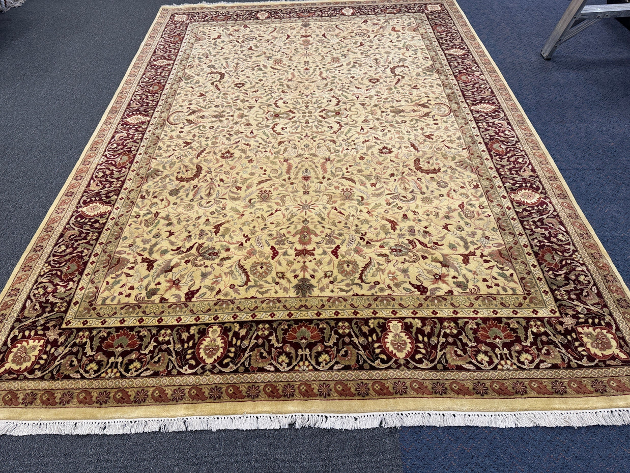 Ziegler Rug - 276 cm x 196 cm