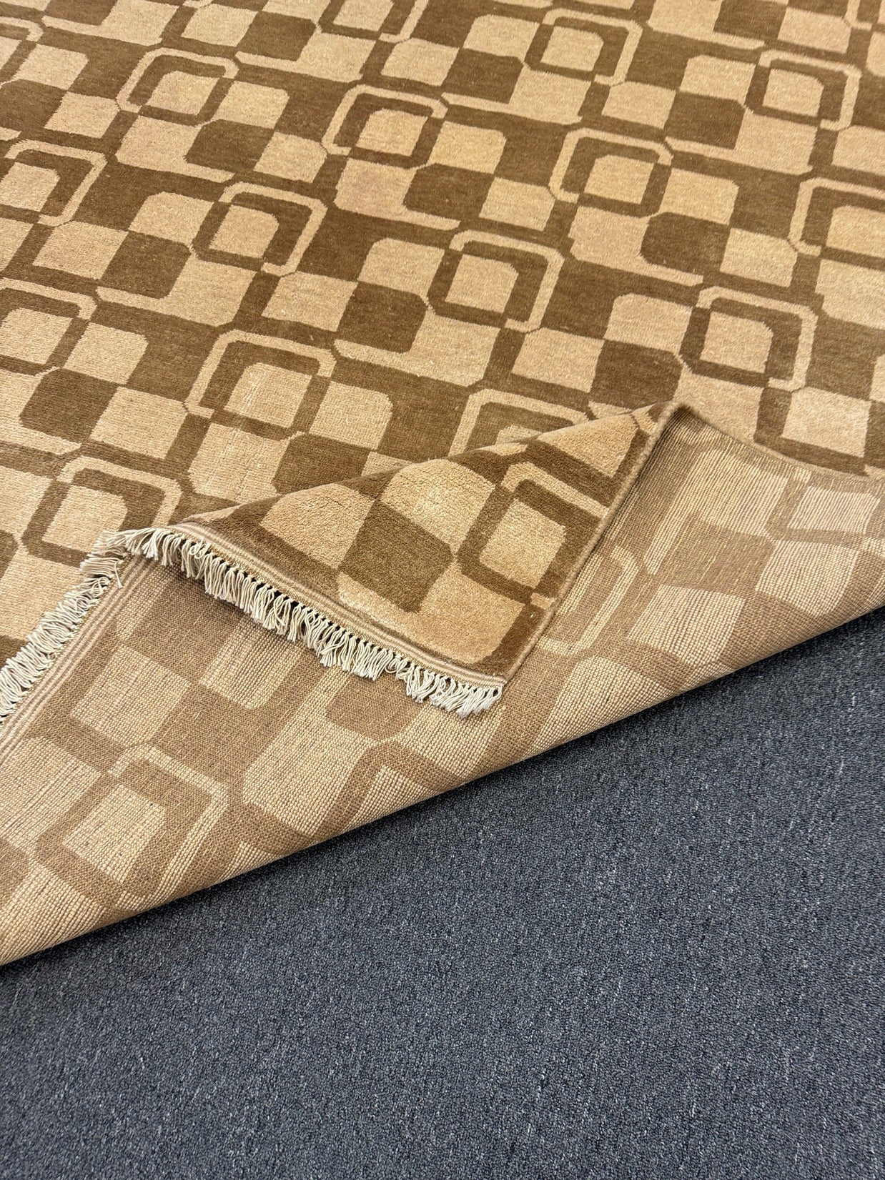 Gabbeh Rug - 295 cm x 202 cm