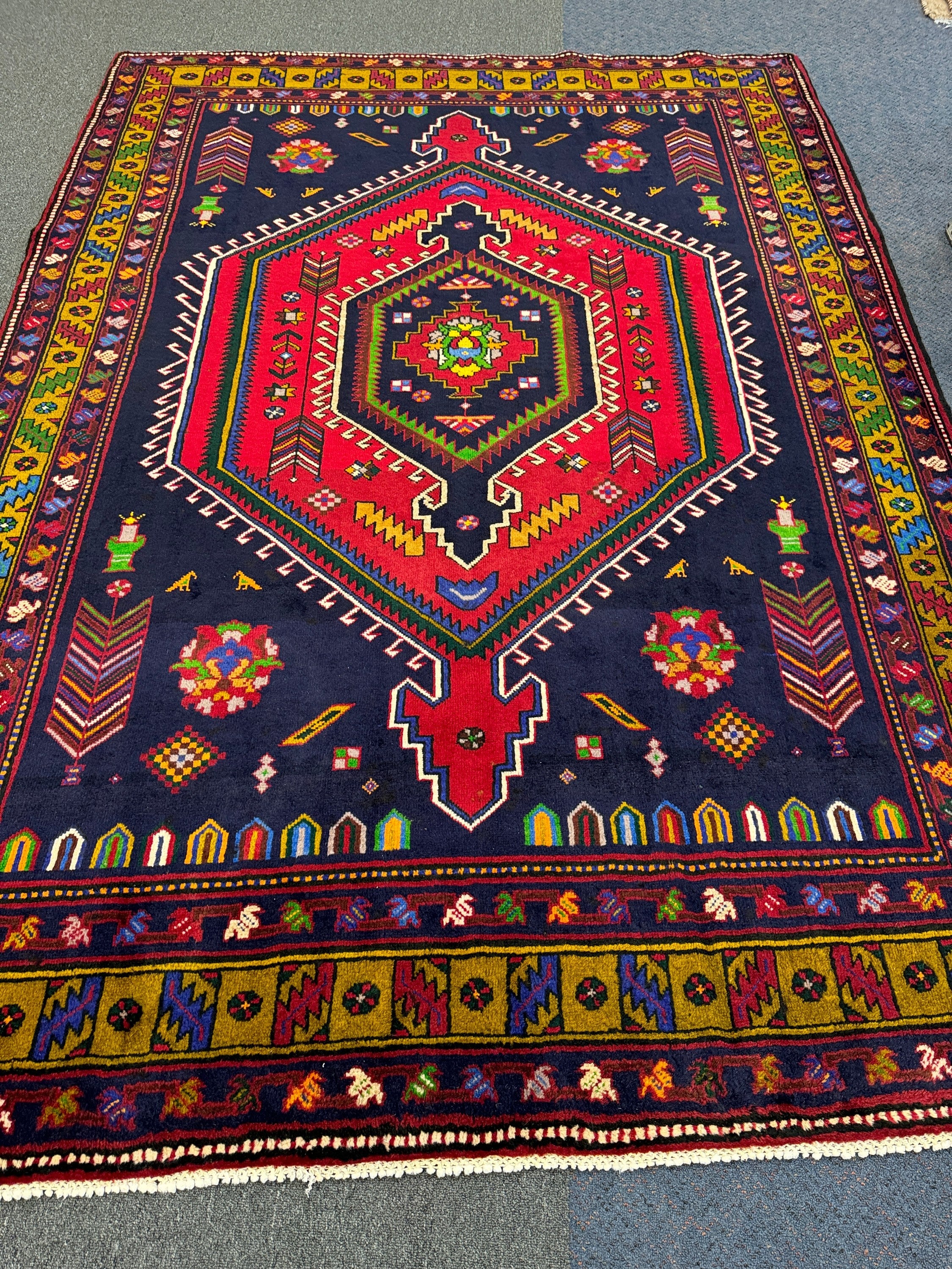 Ardabil Rug - 290 cm x 205 cm
