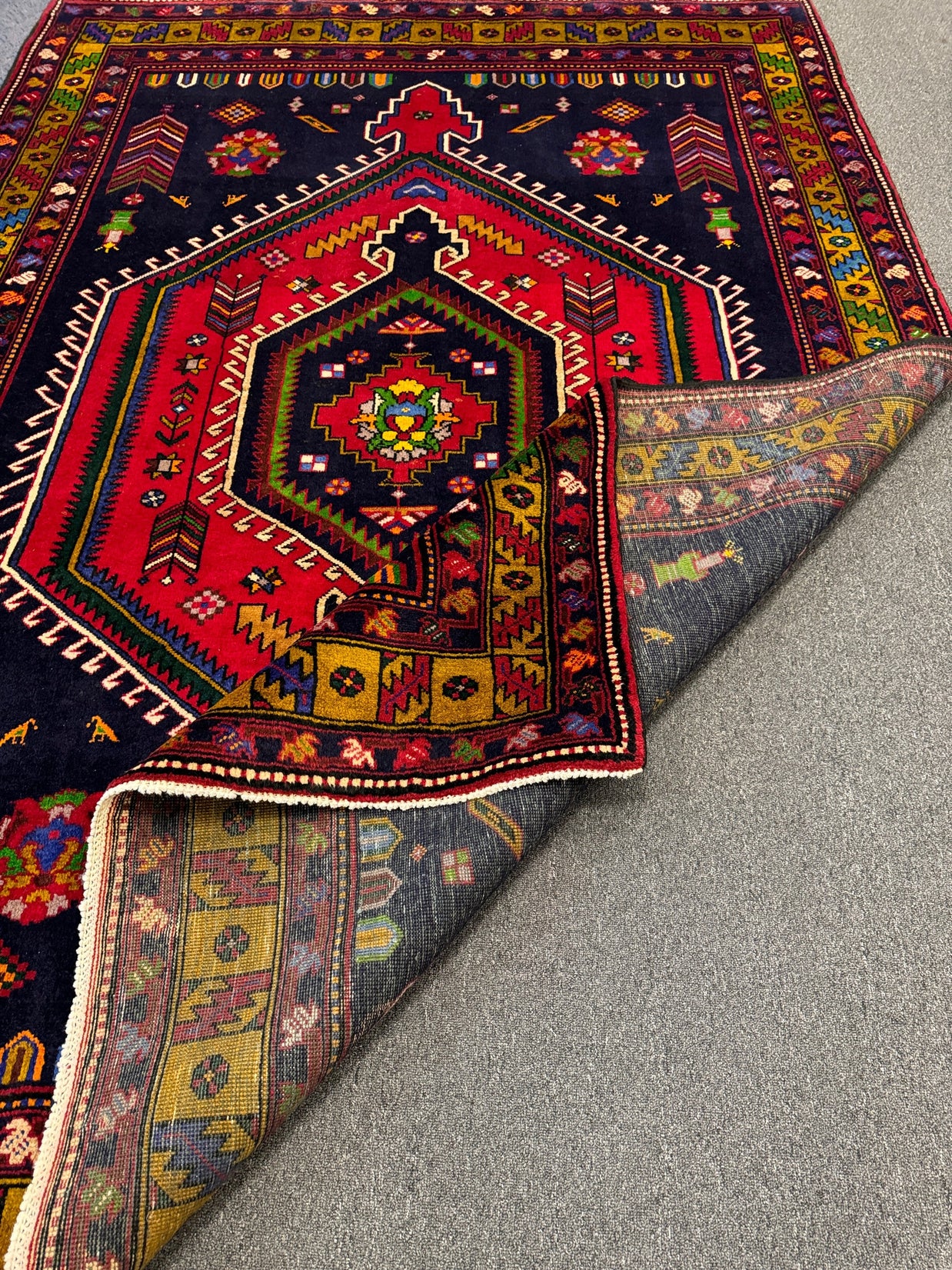 Ardabil Rug - 290 cm x 205 cm