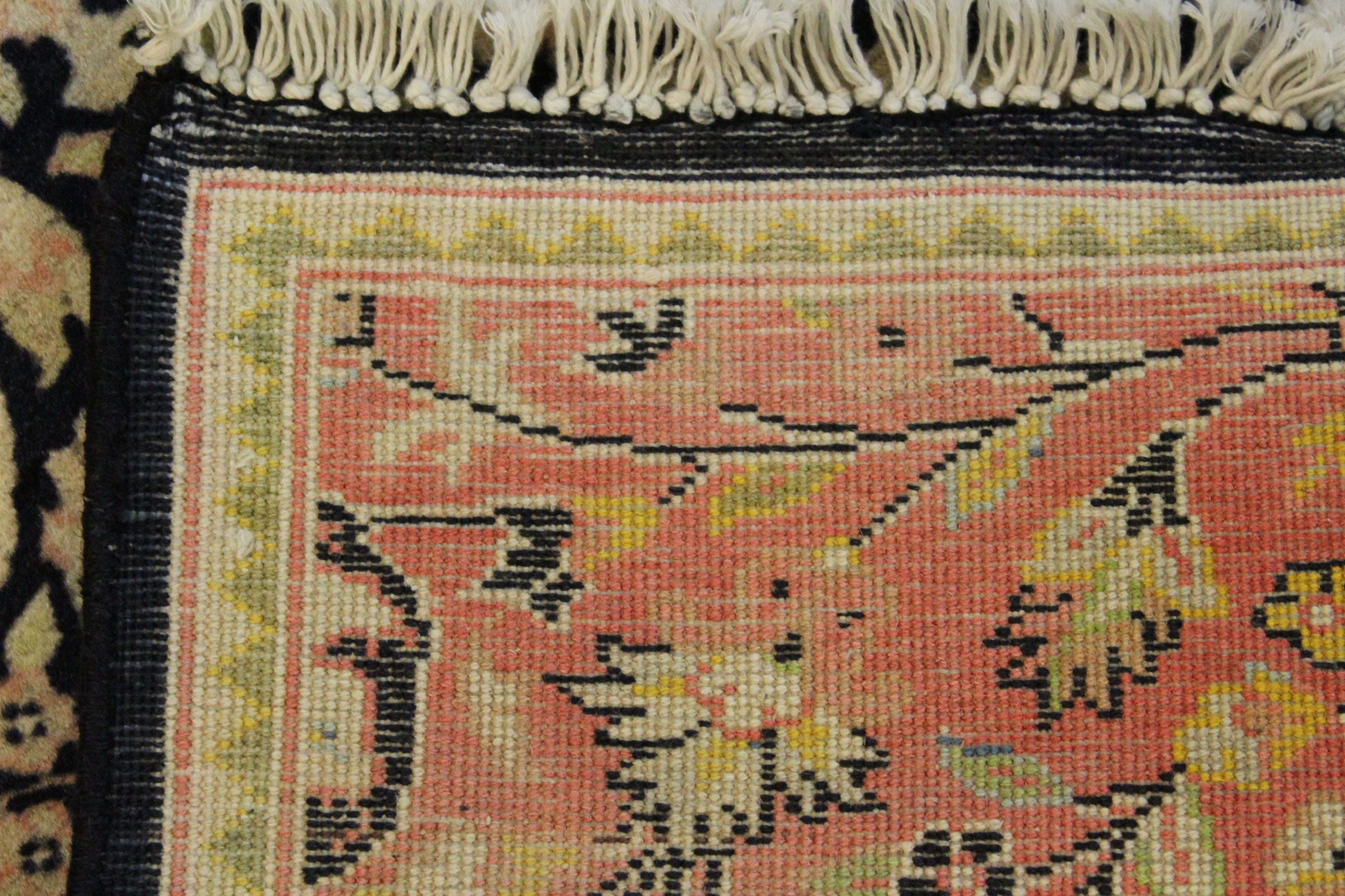 Mahal Rug - 121 cm x 77 cm