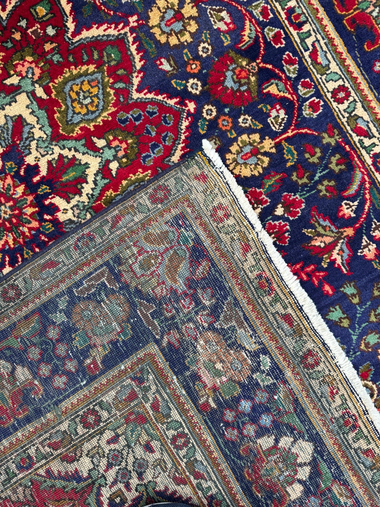 Tabriz Rug - 303 cm x 196 cm