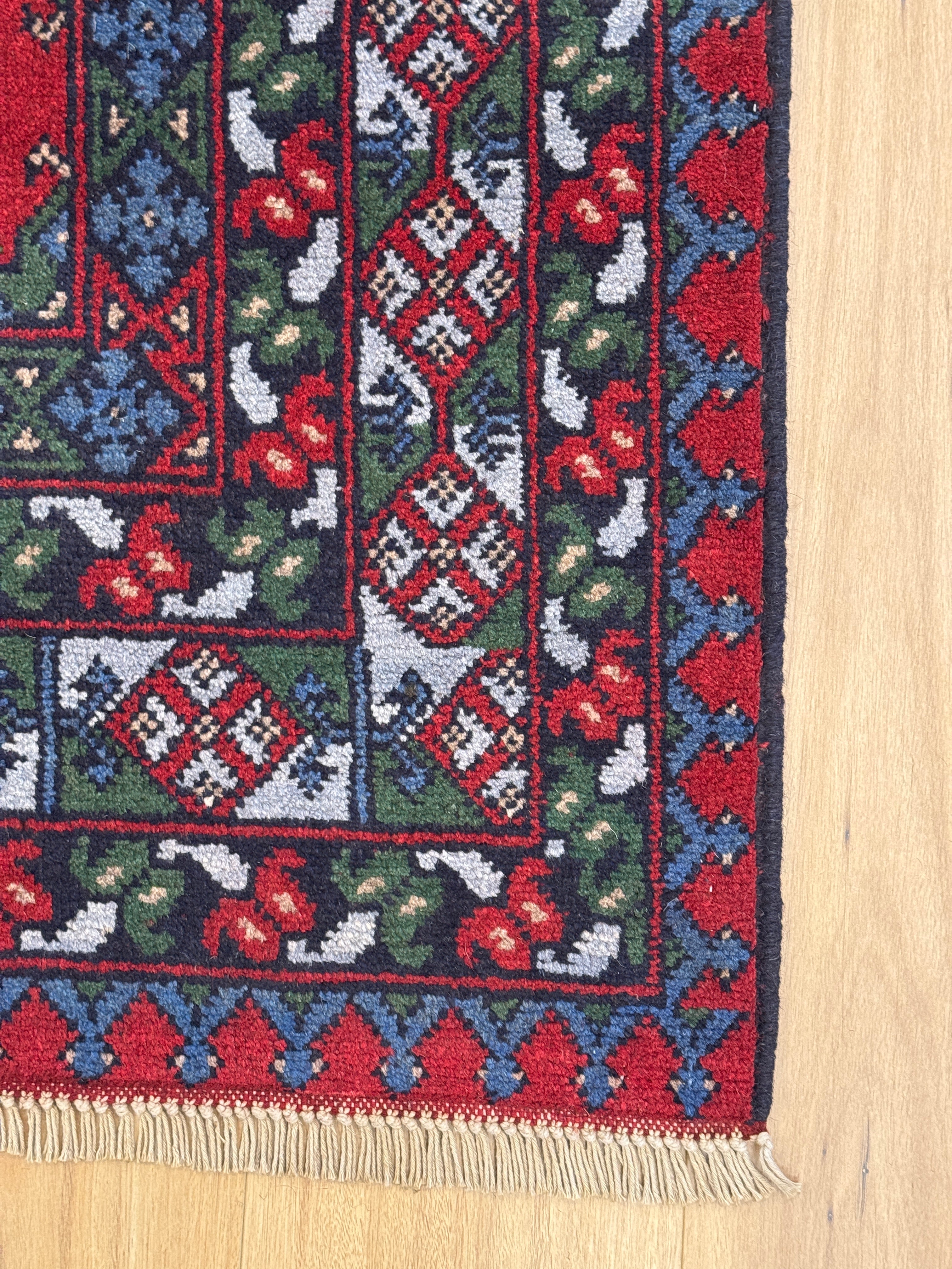 Turkoman Rug - 290 cm x 193 cm