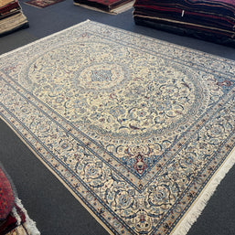 Nain Rug (Habibian) - 385 cm x 273 cm