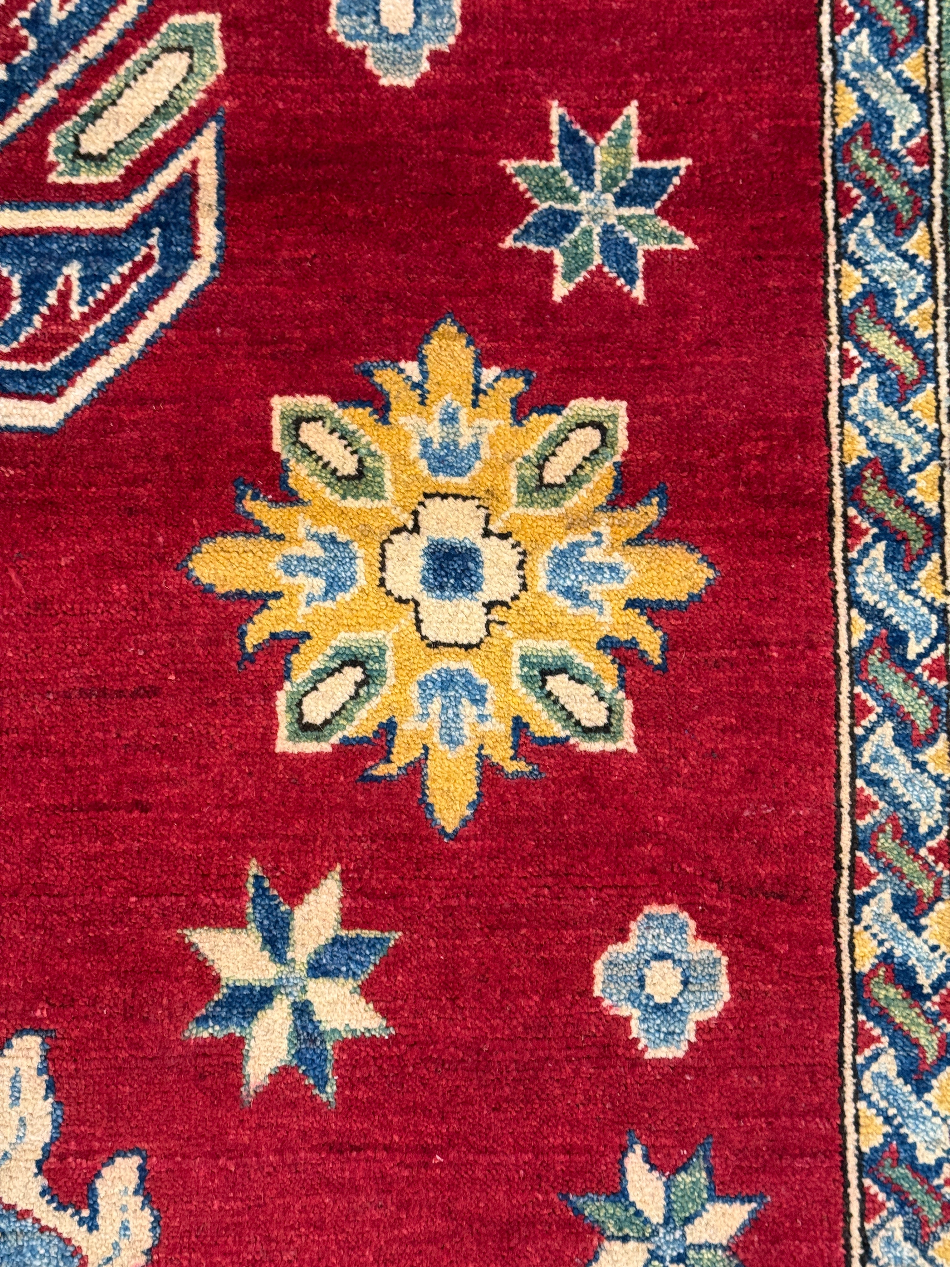 Kazak Rug - 285 cm x 200 cm