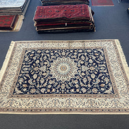 Nain Rug - 340 cm x 245 cm