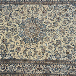Nain Rug - 365 cm x 250 cm