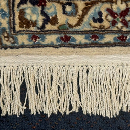 Nain Rug - 365 cm x 250 cm