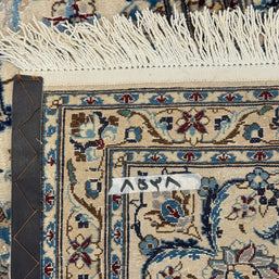Nain Rug - 365 cm x 250 cm
