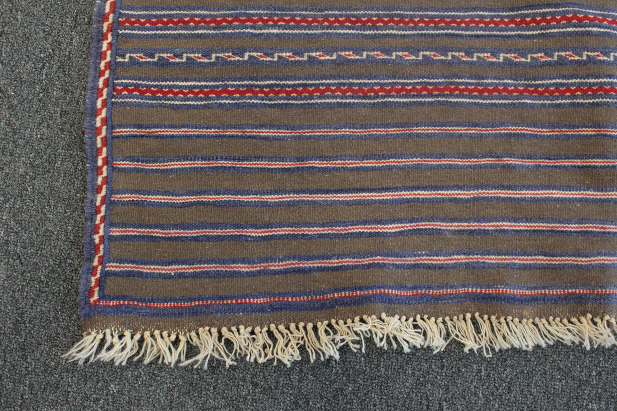 Beljik Kilim - 280 cm x 192 cm