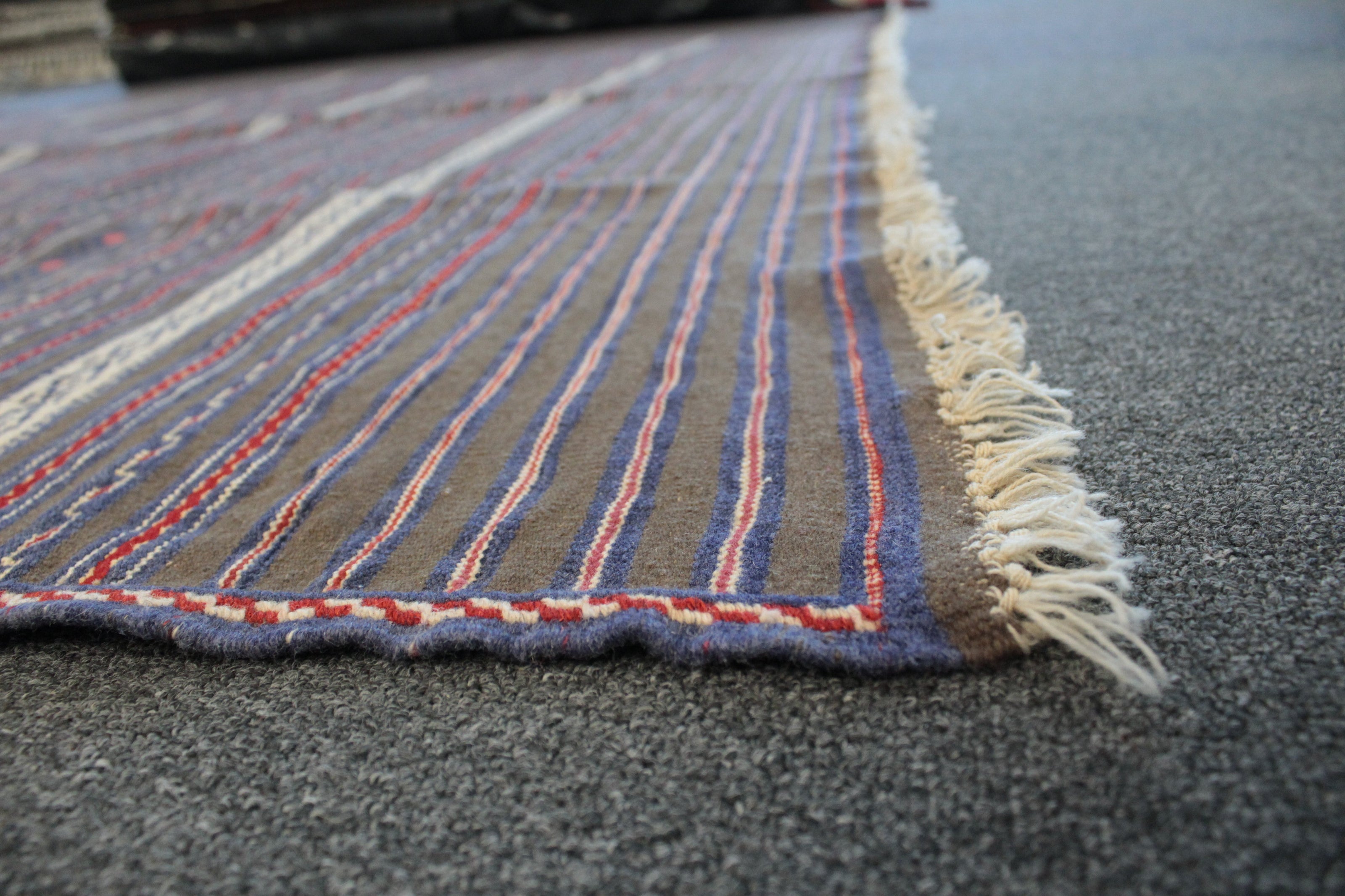 Beljik Kilim - 280 cm x 192 cm