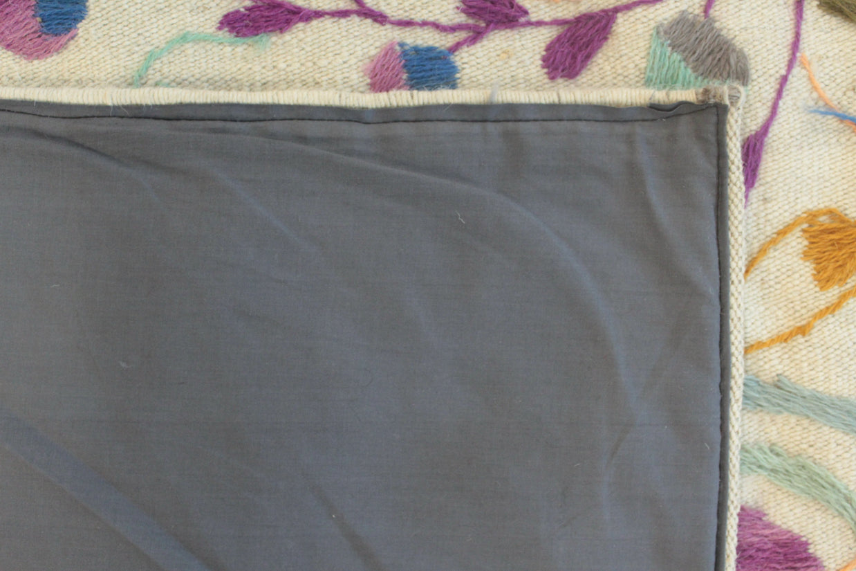 Suzani Kilim - 277 cm x 182 cm
