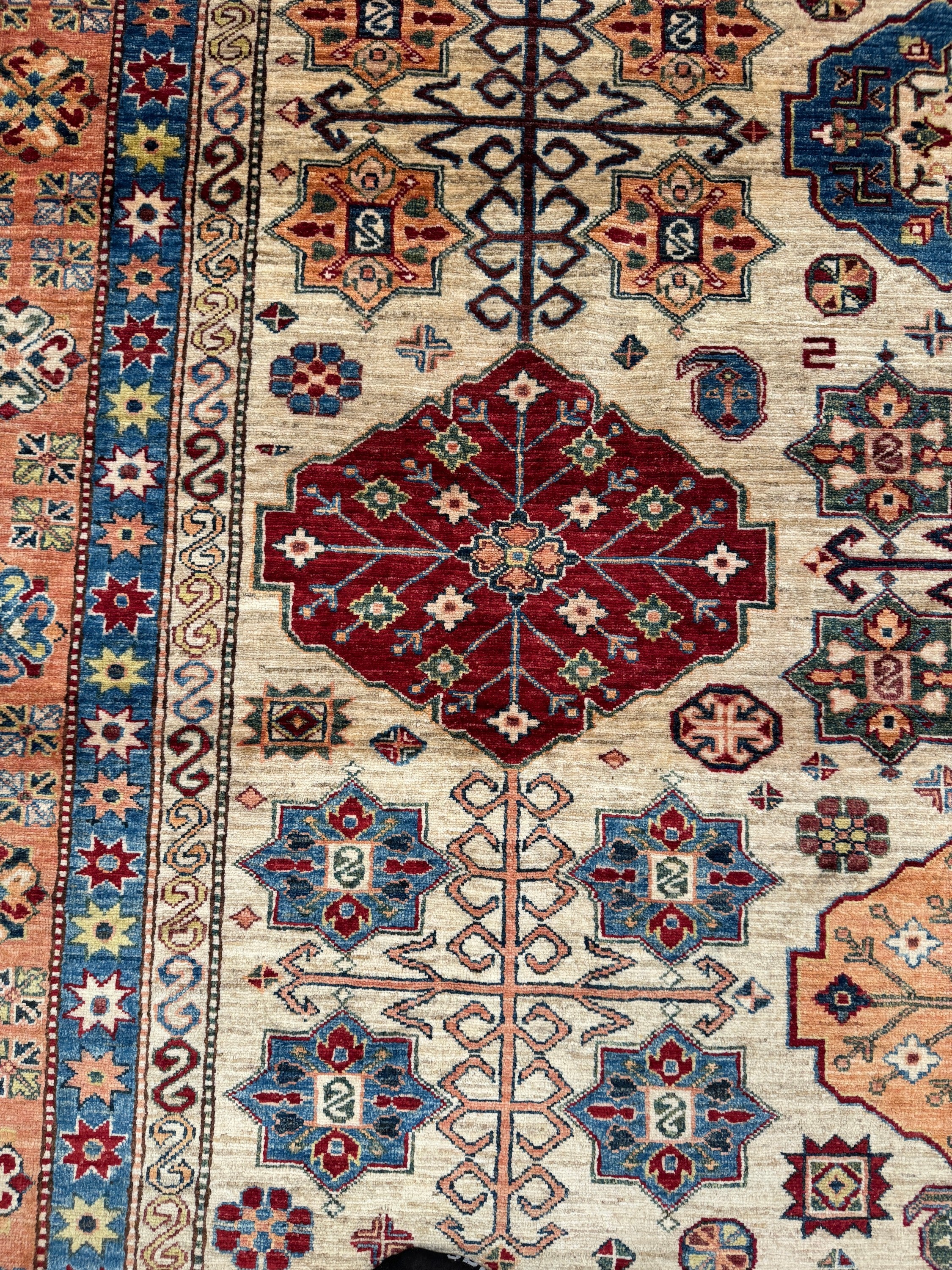 Super Kazak Rug - 312 cm x 252 cm
