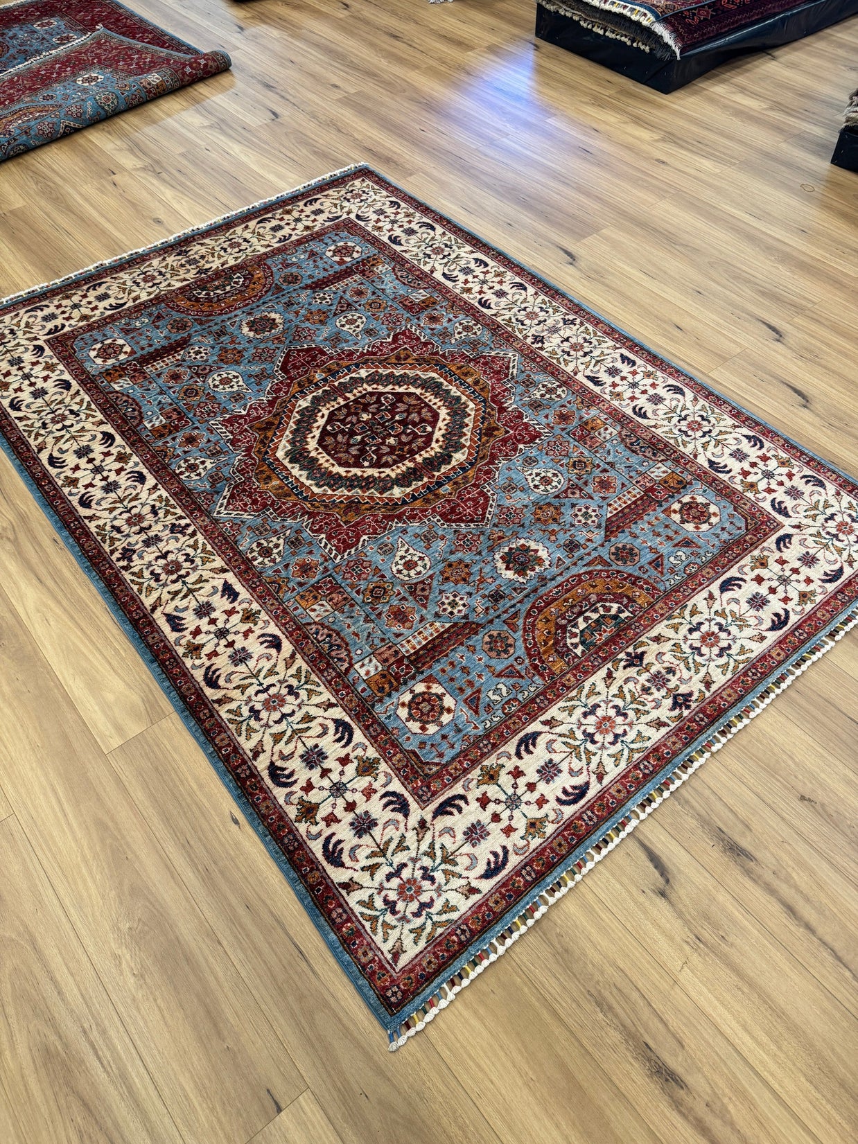 Mamluk Rug - 247 cm x 174 cm