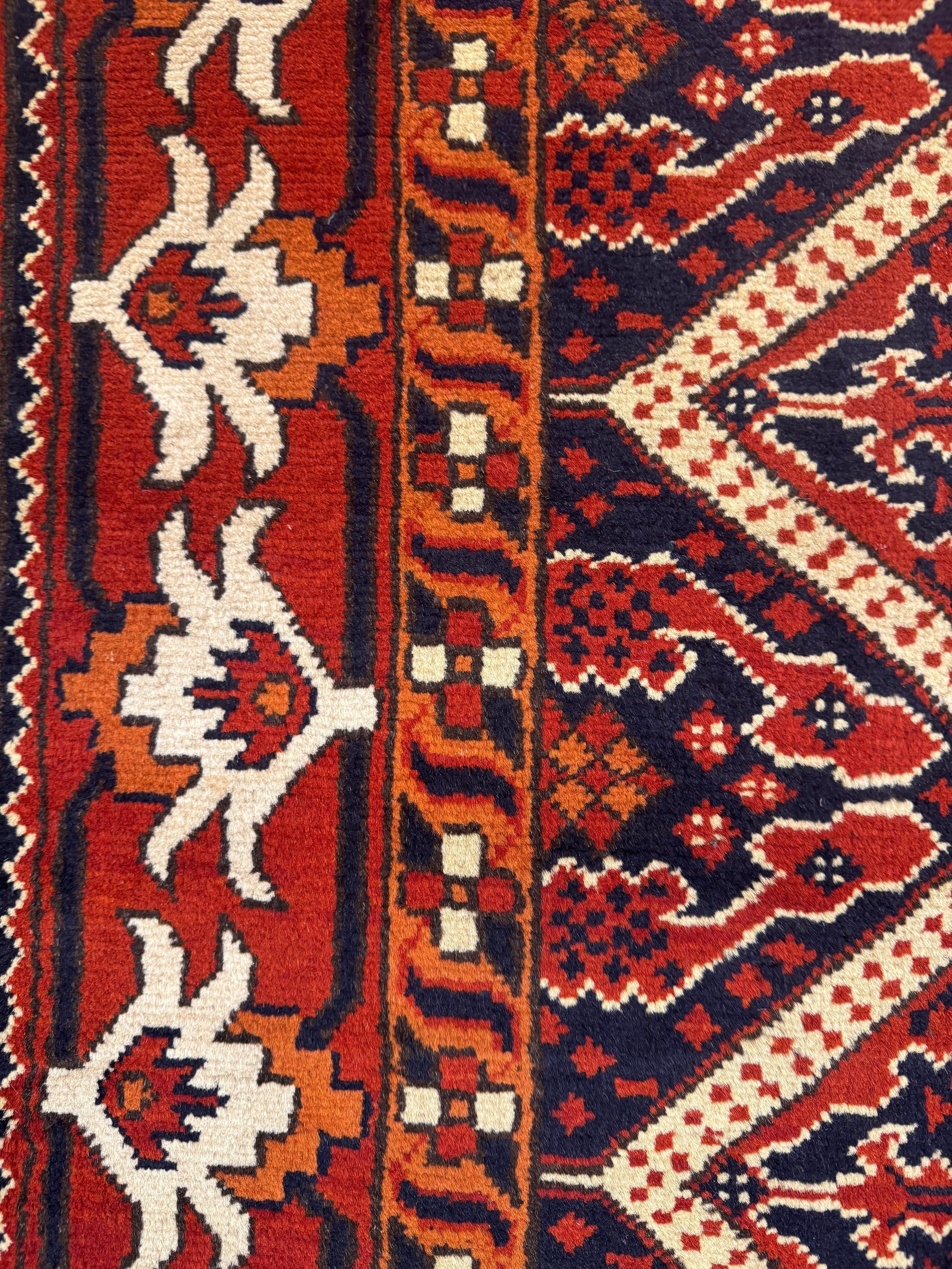 Karghai Rug - 236 cm x 161 cm