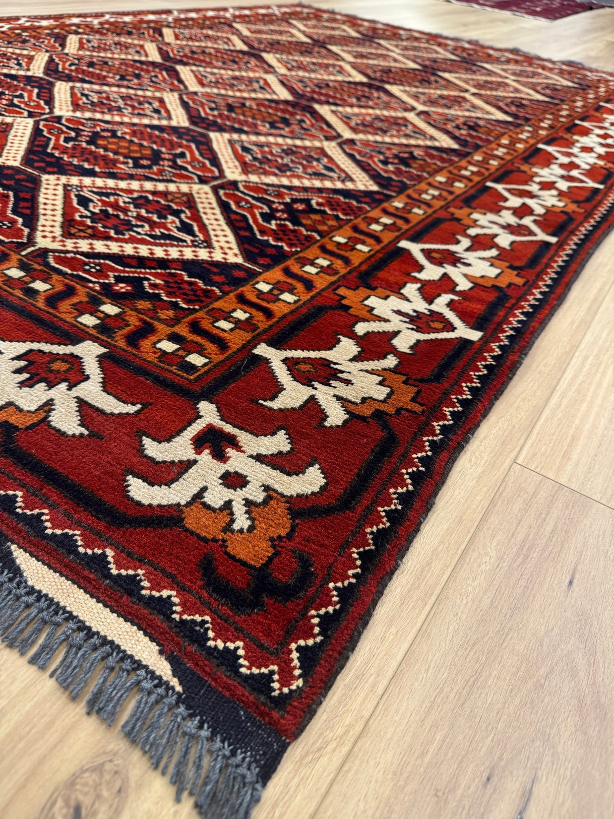Karghai Rug - 236 cm x 161 cm