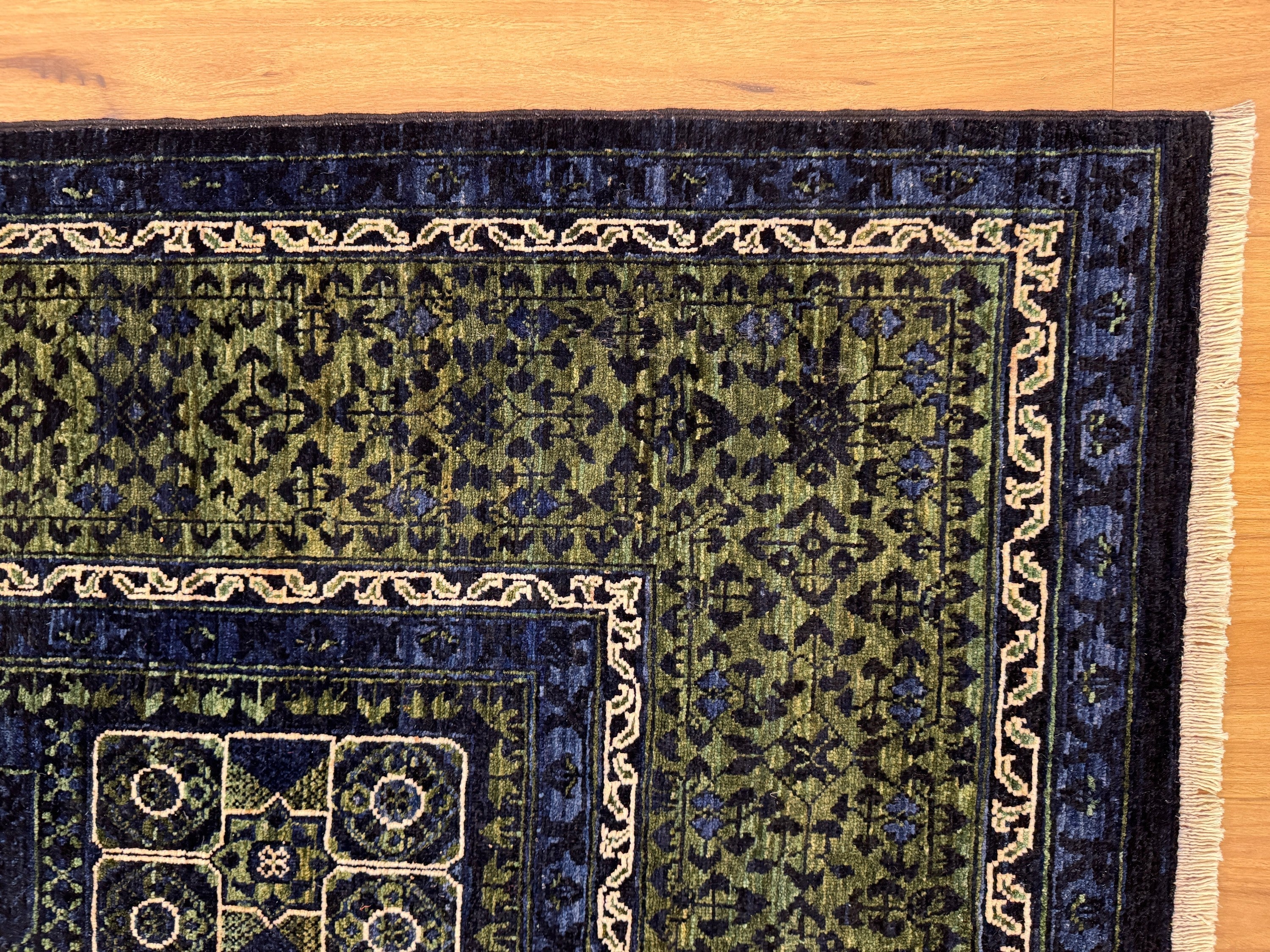 Mamluk Rug - 358 cm x 248 cm