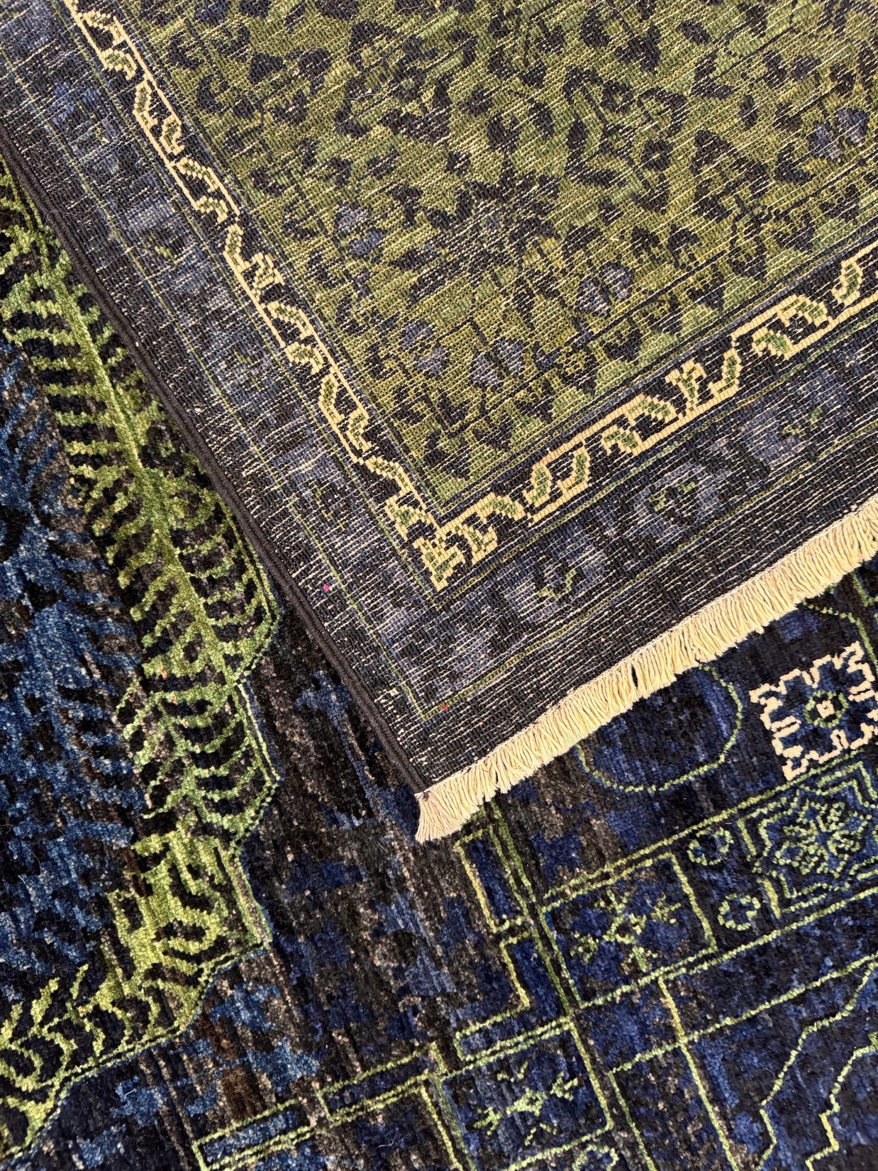 Mamluk Rug - 358 cm x 248 cm