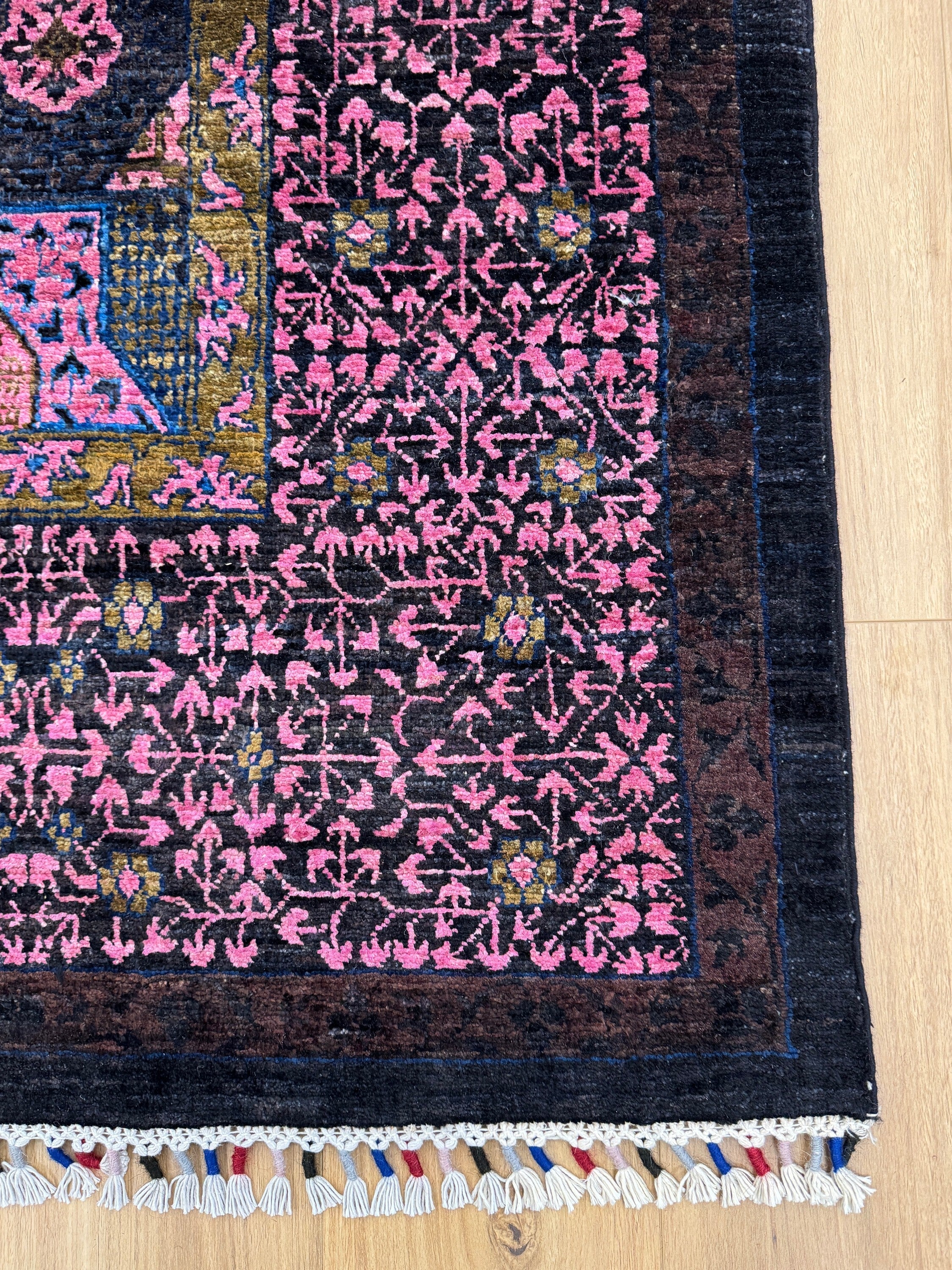Mamluk Rug - 344 cm x 239 cm
