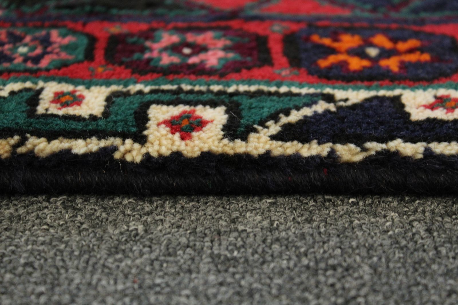 Kelardasht Rug - 315 cm x 200 cm