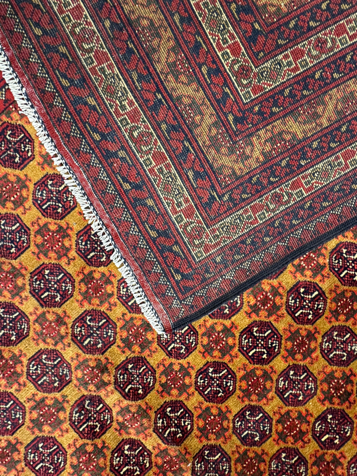 Roshnai Rug - 476 cm x 293 cm