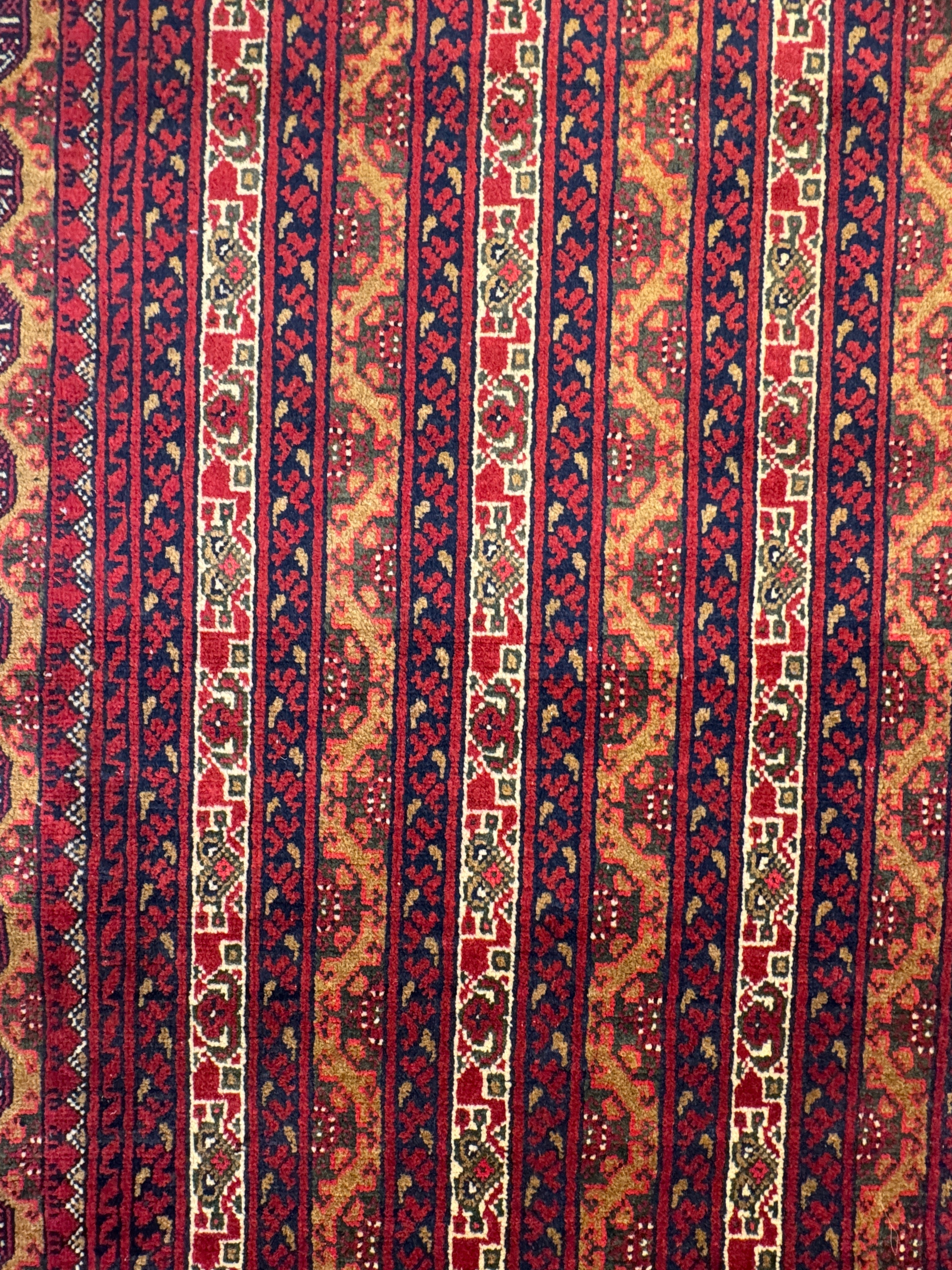 Roshnai Rug - 476 cm x 293 cm