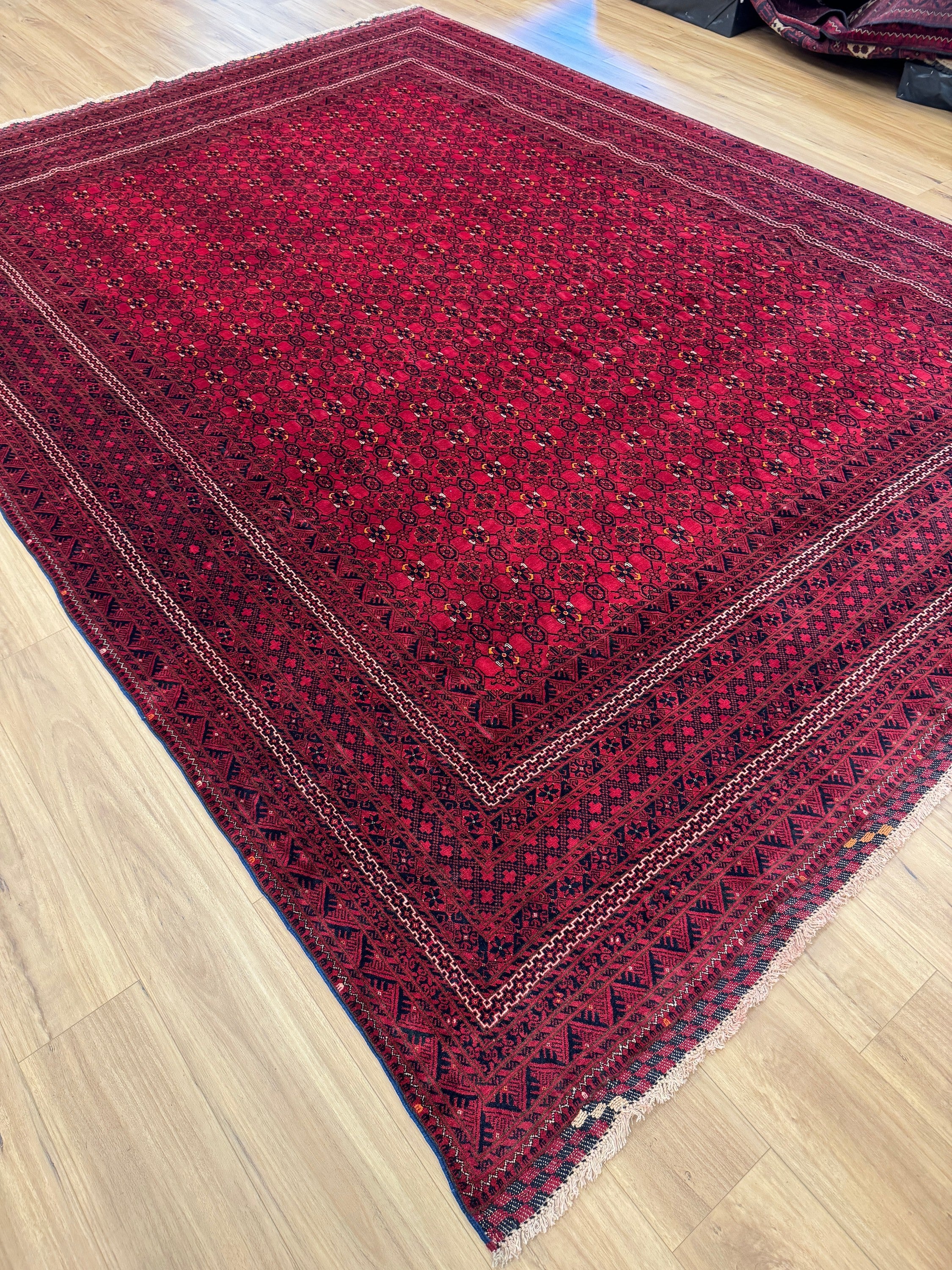 Kunduz Rug - 370 cm x 278 cm