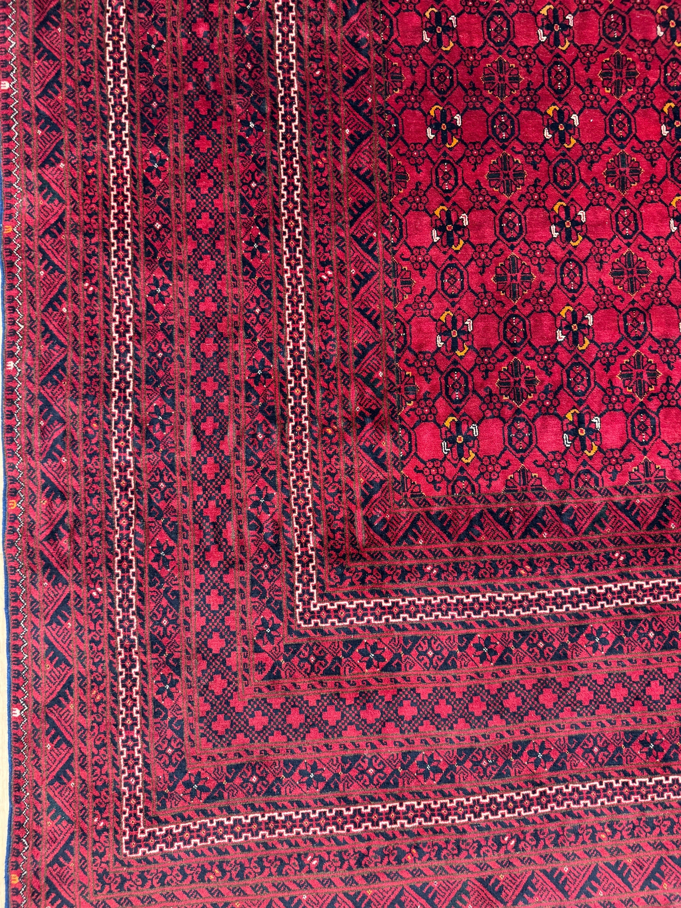 Kunduz Rug - 370 cm x 278 cm