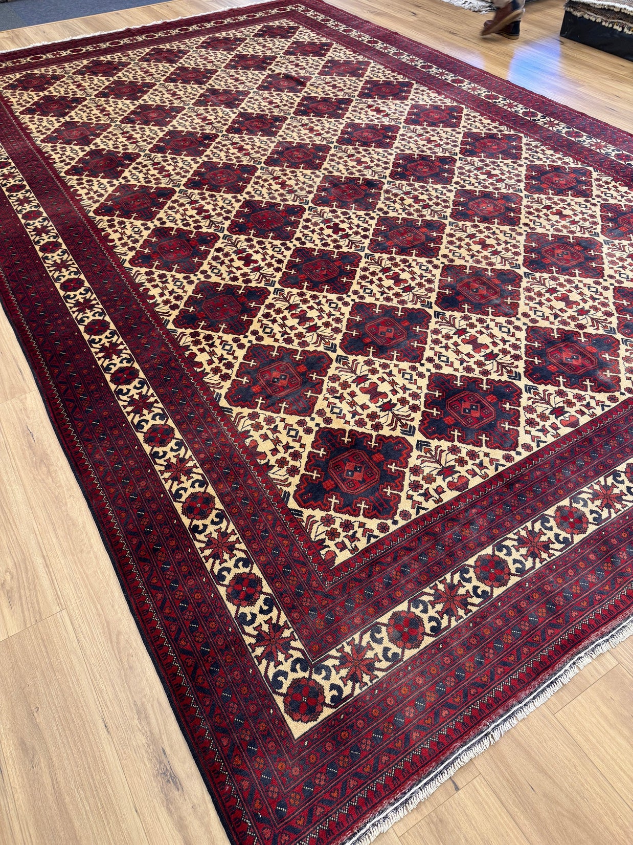 Kunduz Rug - 471 cm x 295 cm