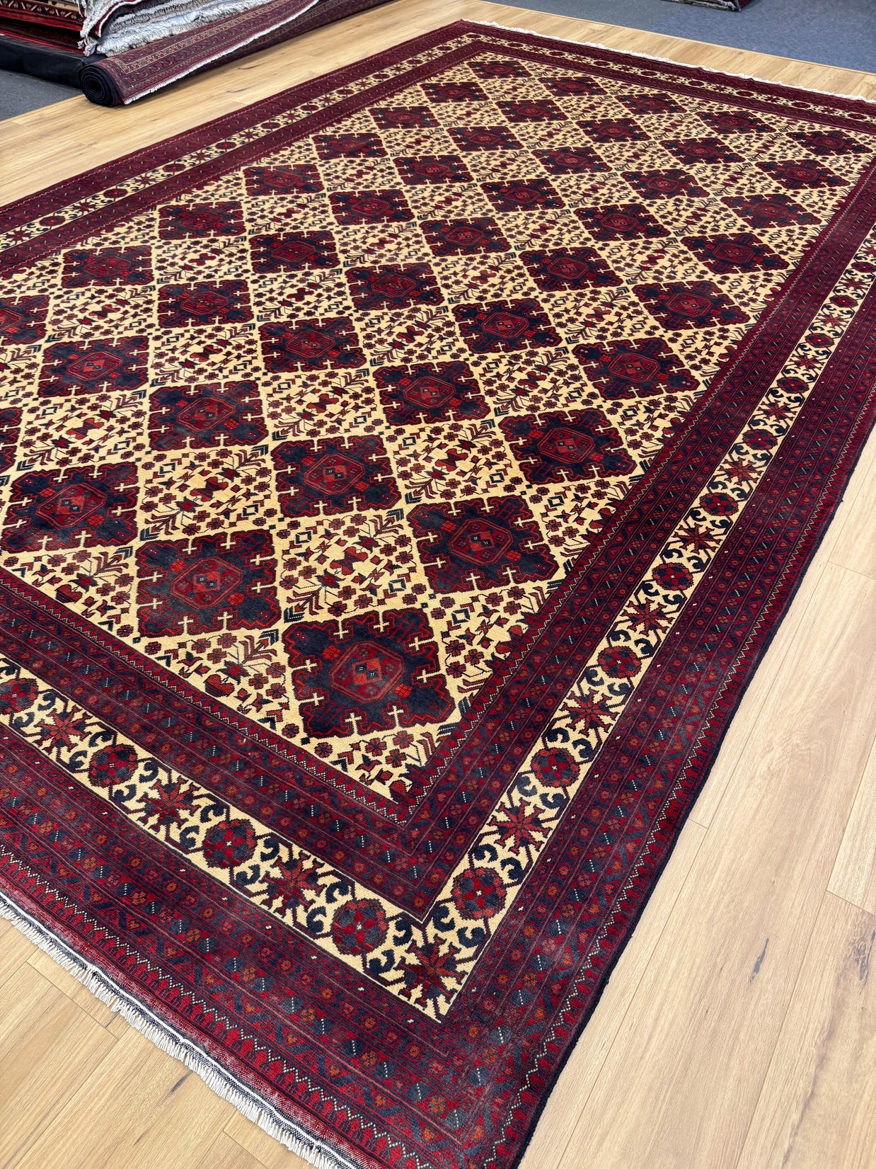 Kunduz Rug - 471 cm x 295 cm