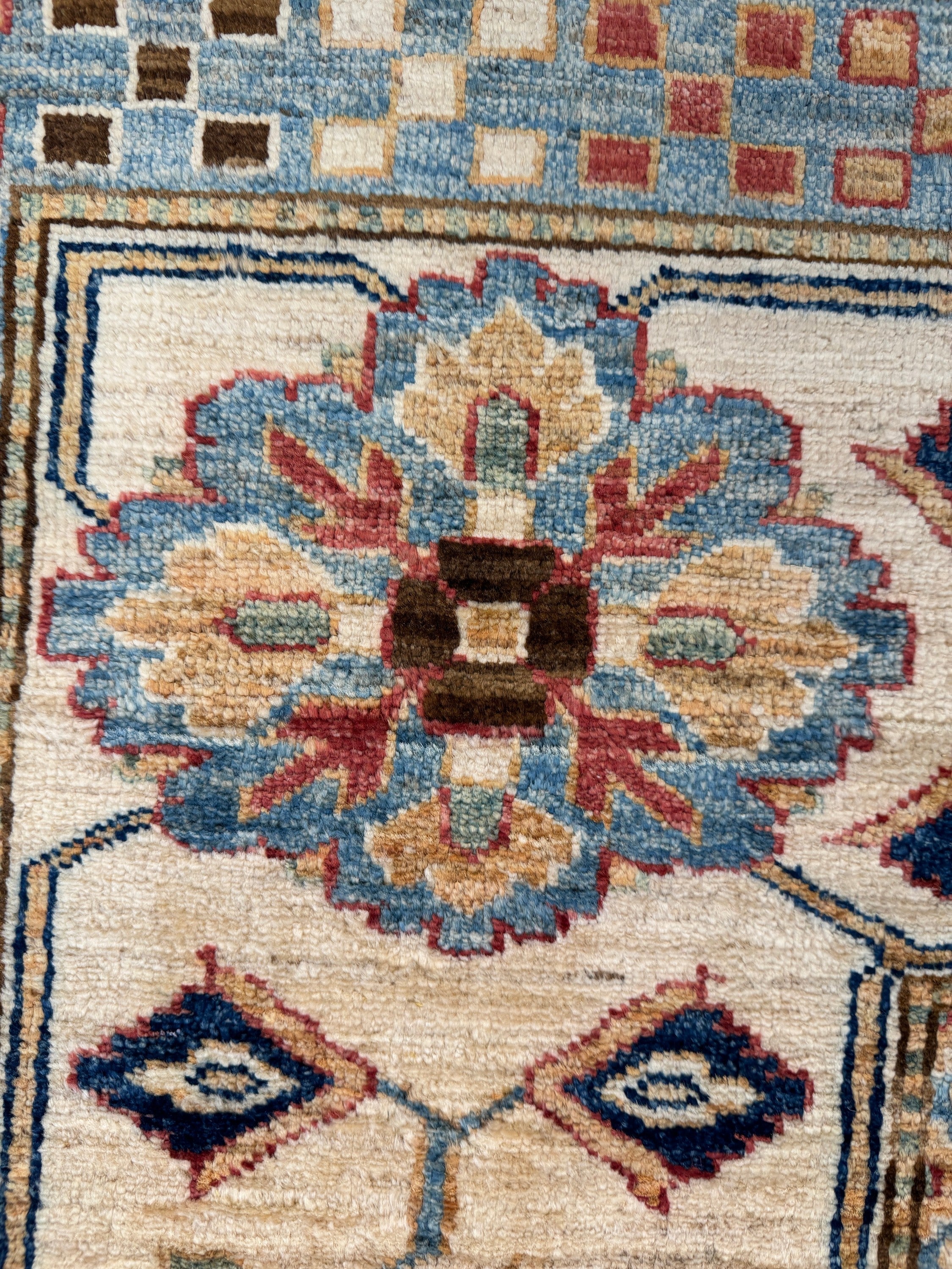 Super Kazak Rug - 363 cm x 270 cm